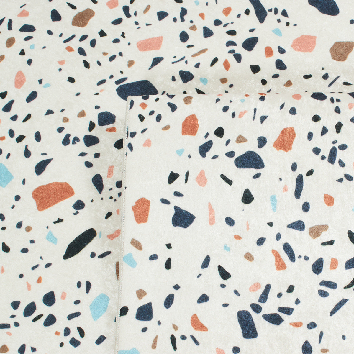 Tapis de bain coloré : ALM748MUL ALMAFIE