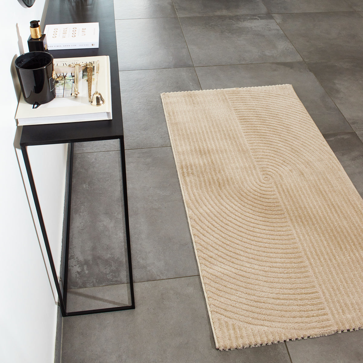 Tapis motif géométrique poils en relief beige : BIA159BEI BIANCA