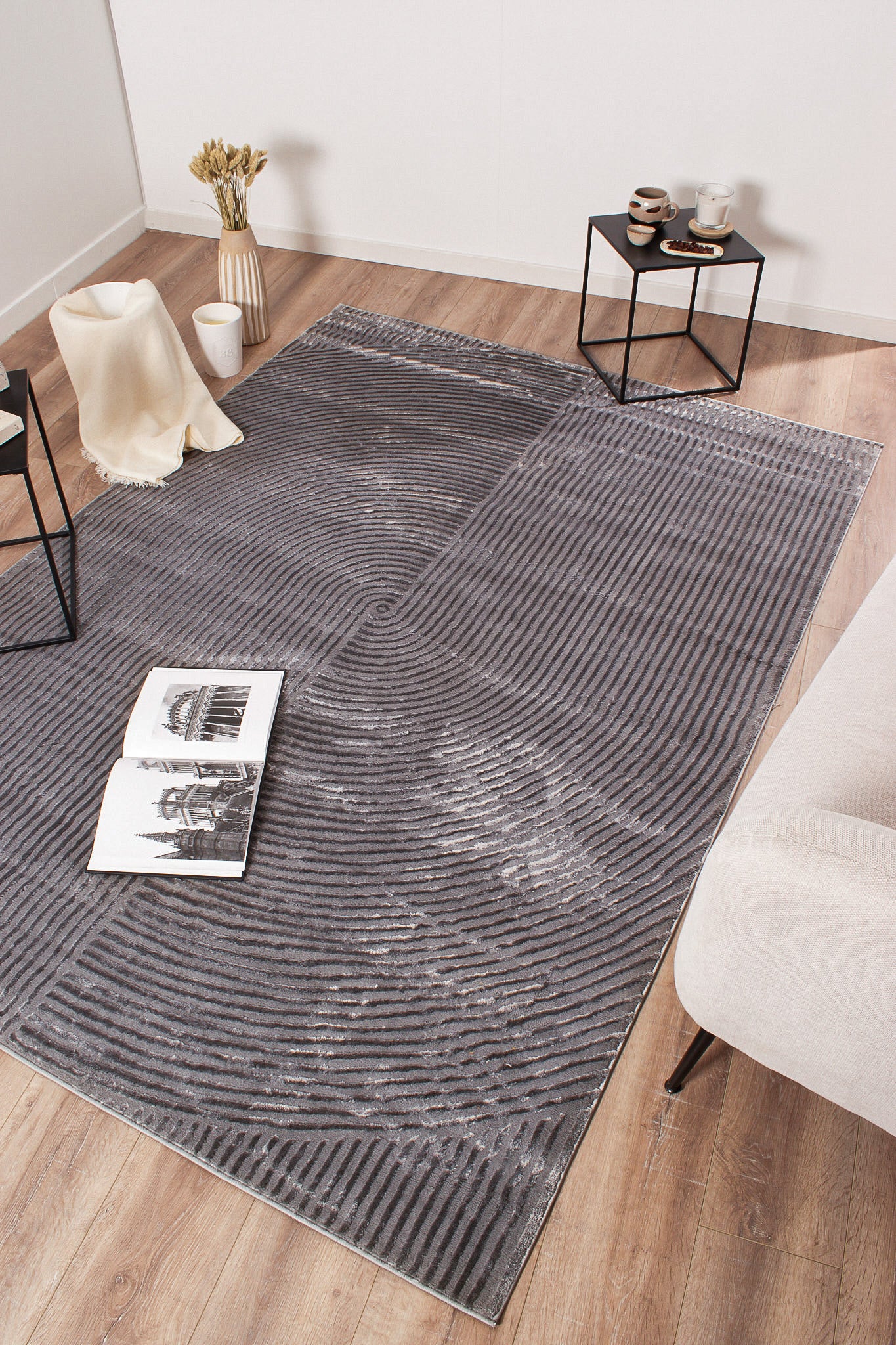 Tapis motif géométrique poils en relief gris : BIA159GRI BIANCA