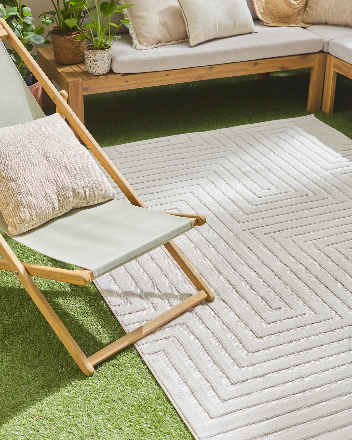Tapis intérieur extérieur motif abstrait crème : LOO338CRE LOOPIN