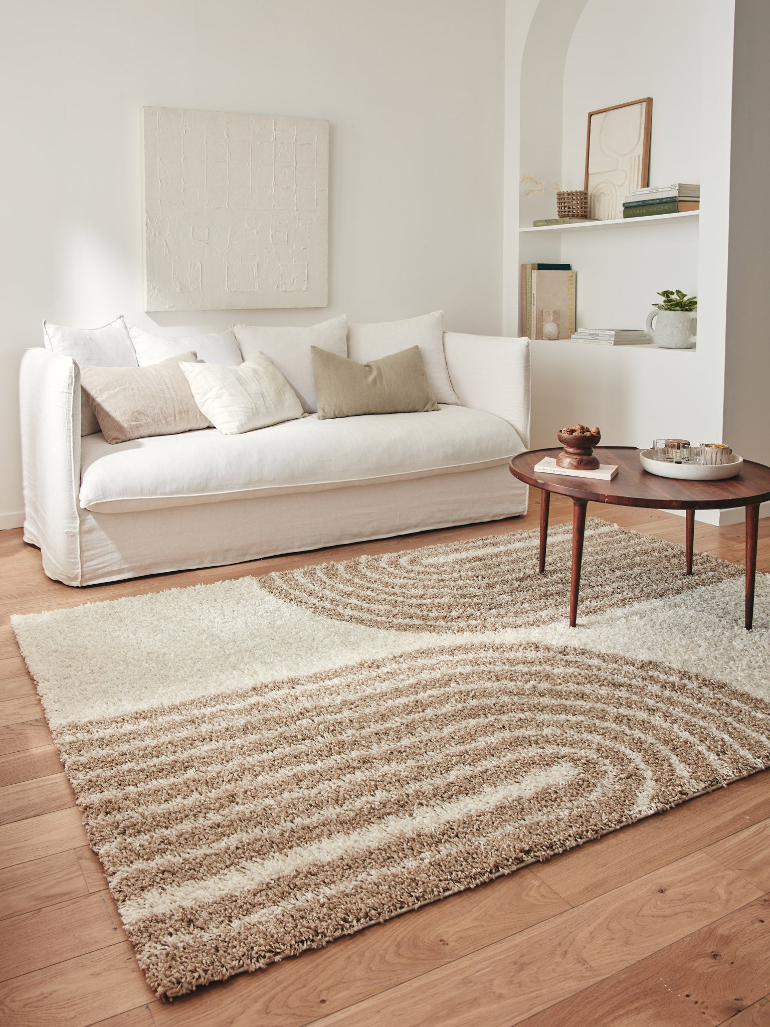 Tapis shaggy à poils long motif demi arc beige : OLY1069BEI OLYMPE