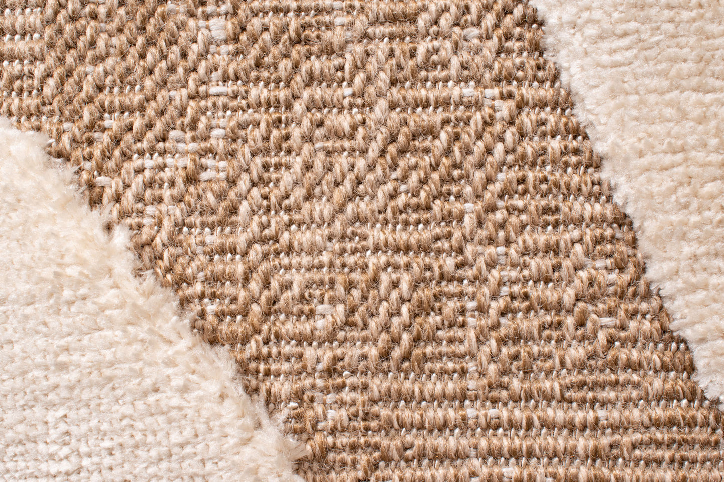 Tapis aspect jute motif abstrait doux : PAL9489BLA PALMA