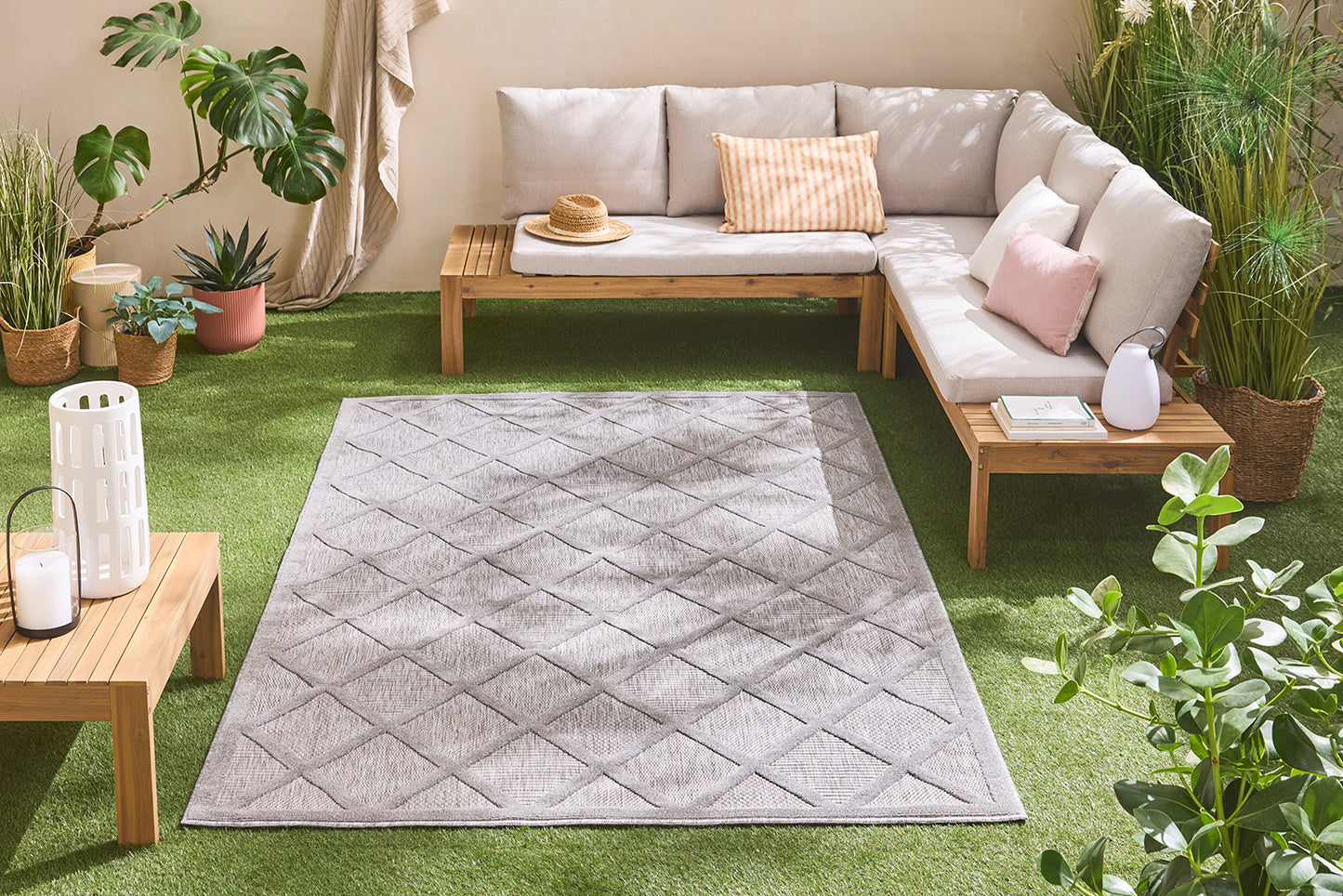 Tapis d'intérieur et d'extérieur motifs losange Gris : SAN991GRI Nazar rugs