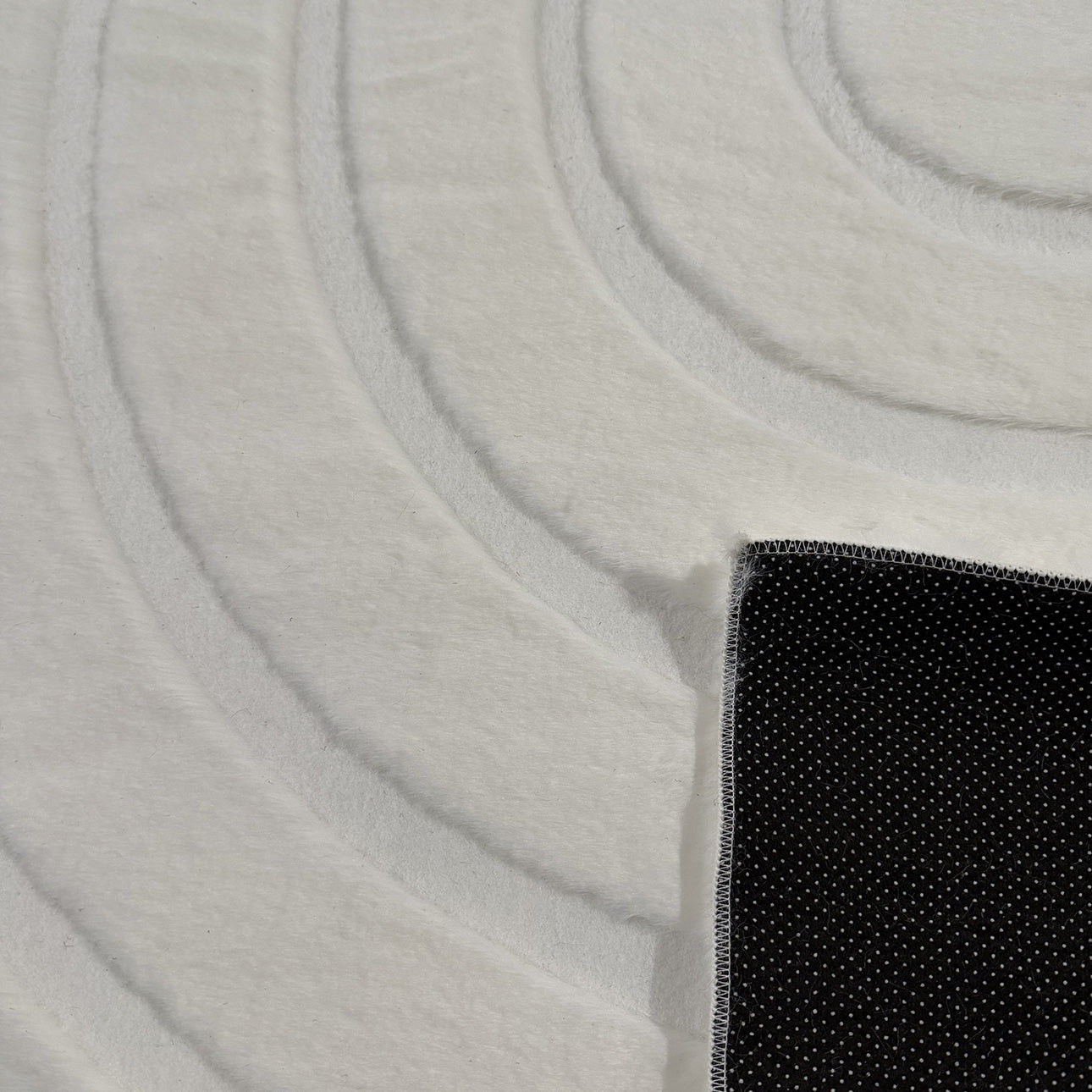 ALASKA : Tapis doux - élégant : ALA293BLA