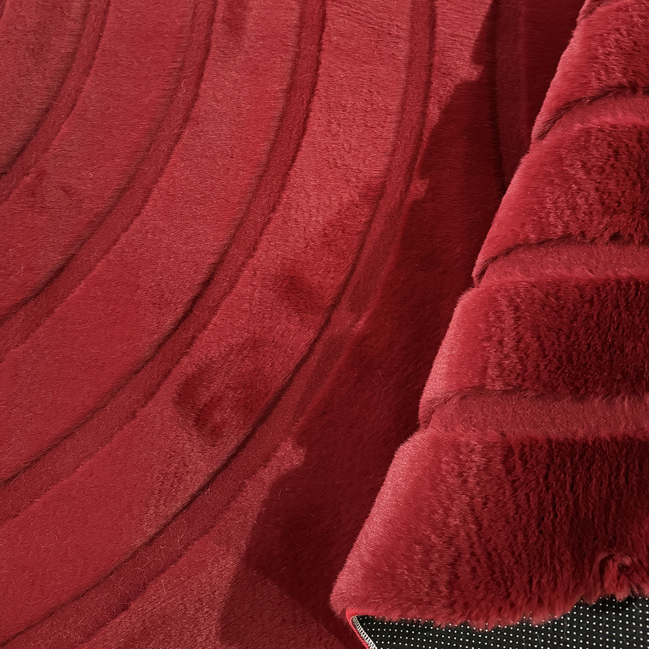 ALASKA : Tapis doux - élégant : ALA293ROU