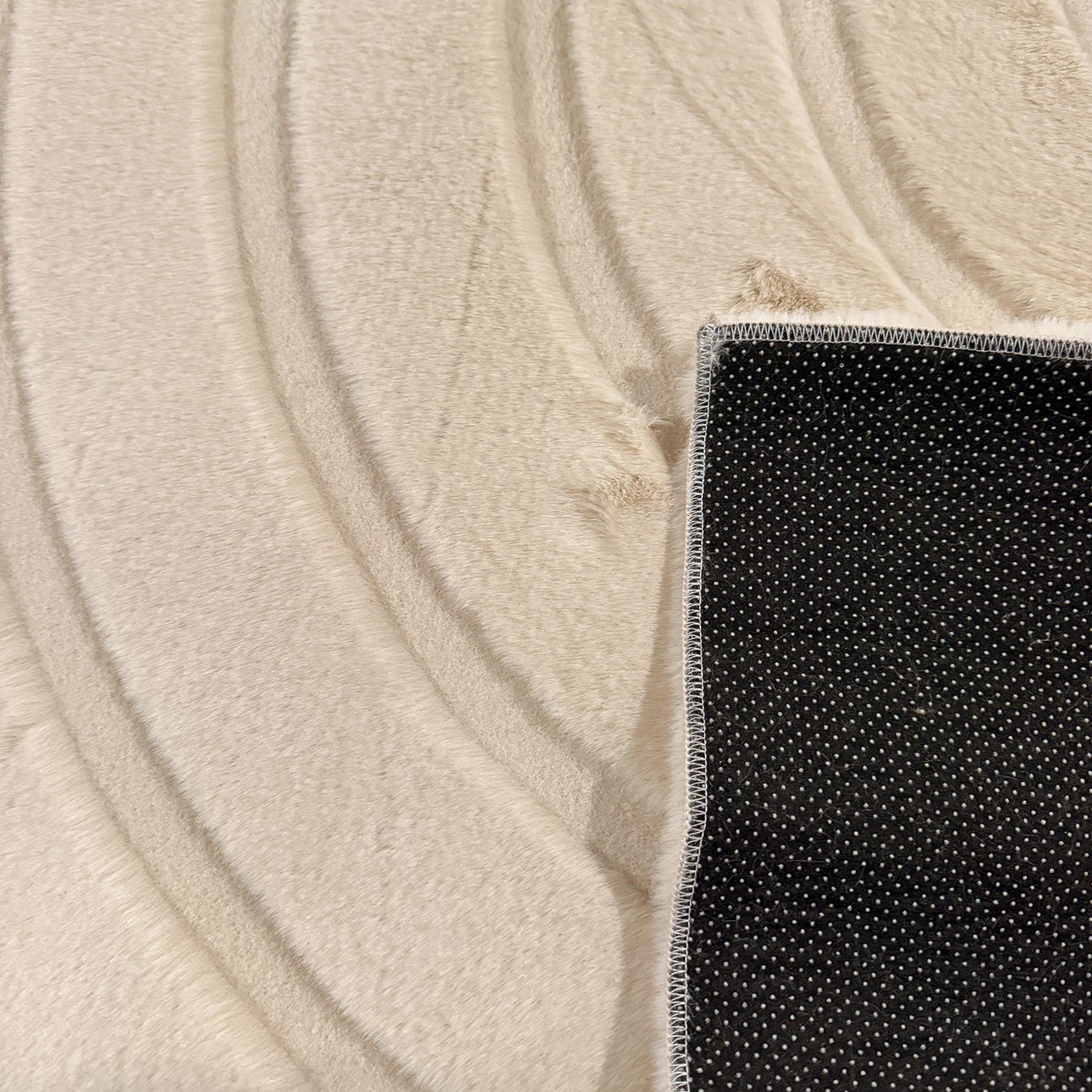 ALASKA : Tapis doux - élégant : ALA294BEI