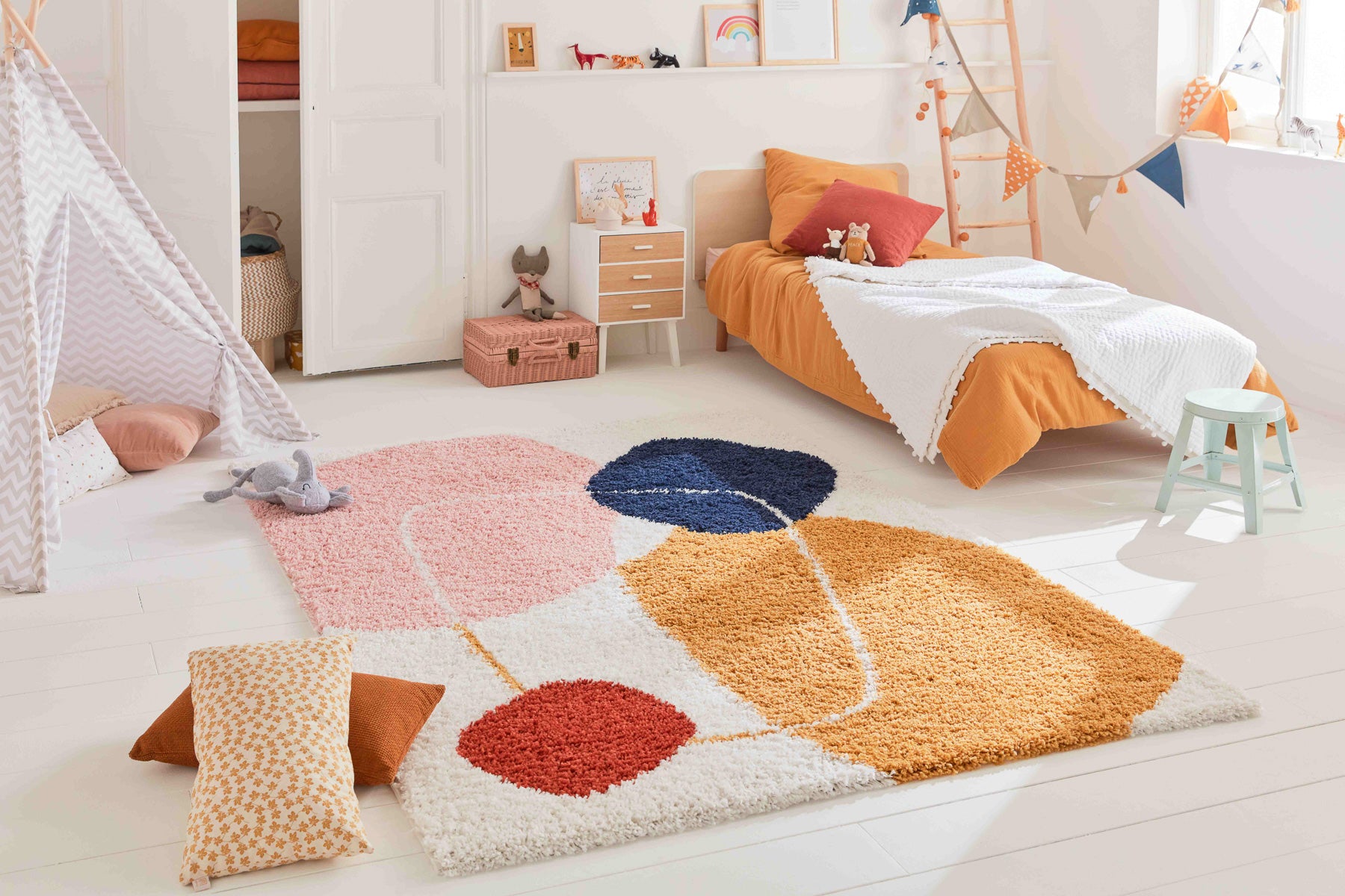 Tapis enfant multicolore à motif géométrique : AQU128MUL AQUARELLE