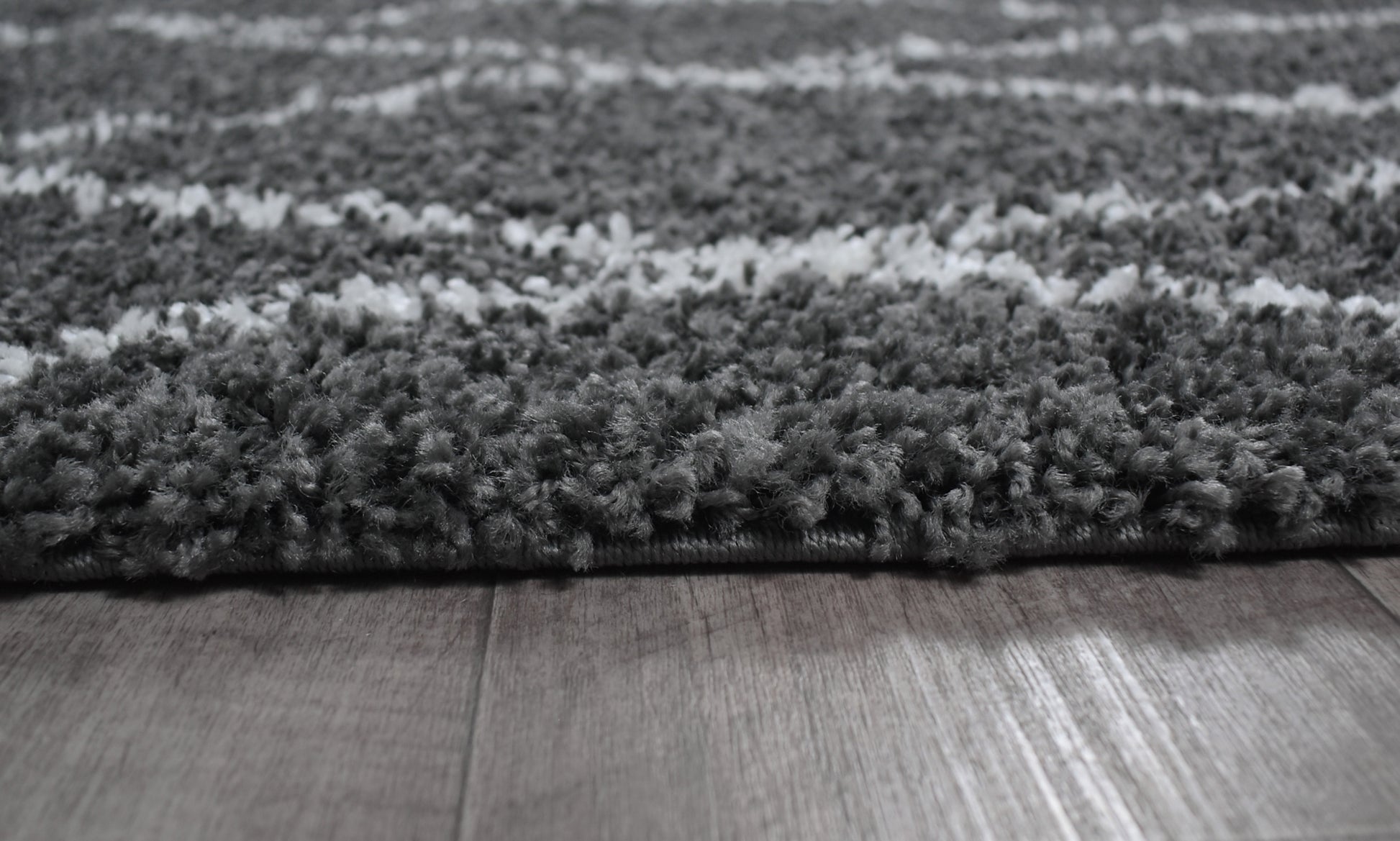 Tapis berbère en  laine artificielle  anthracite et crème : ASM450ANT ASMA