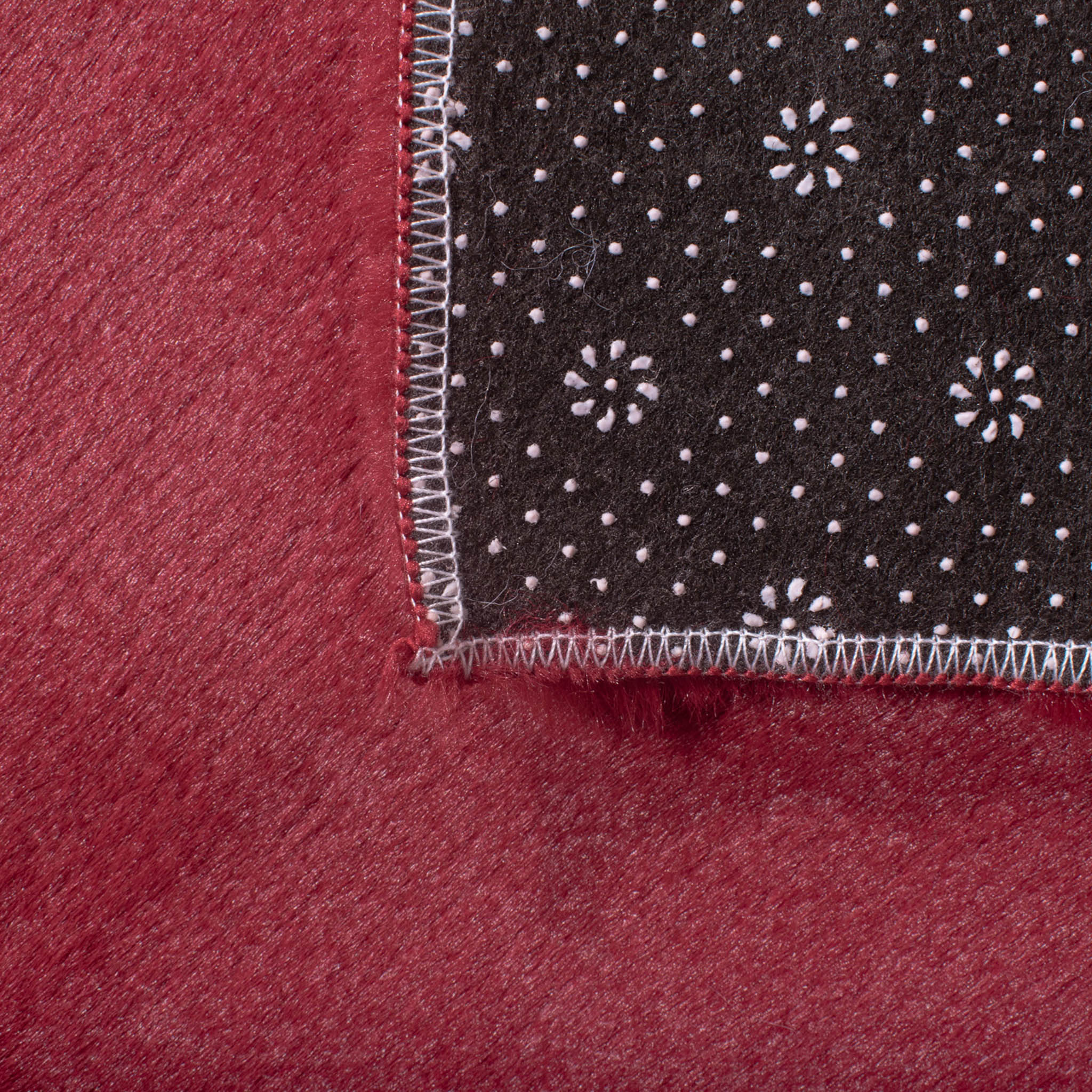 Tapis super doux rouge : AVA291ROU AVA