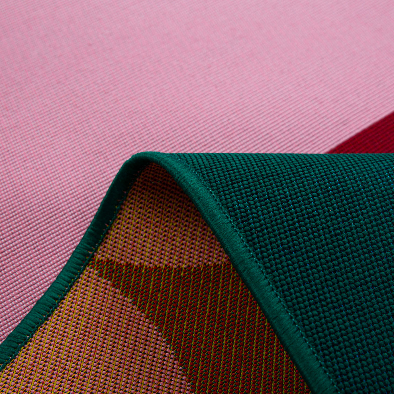 AZUR - Tapis rouge pour terrasse et jardin - AZU702ROU AZUR