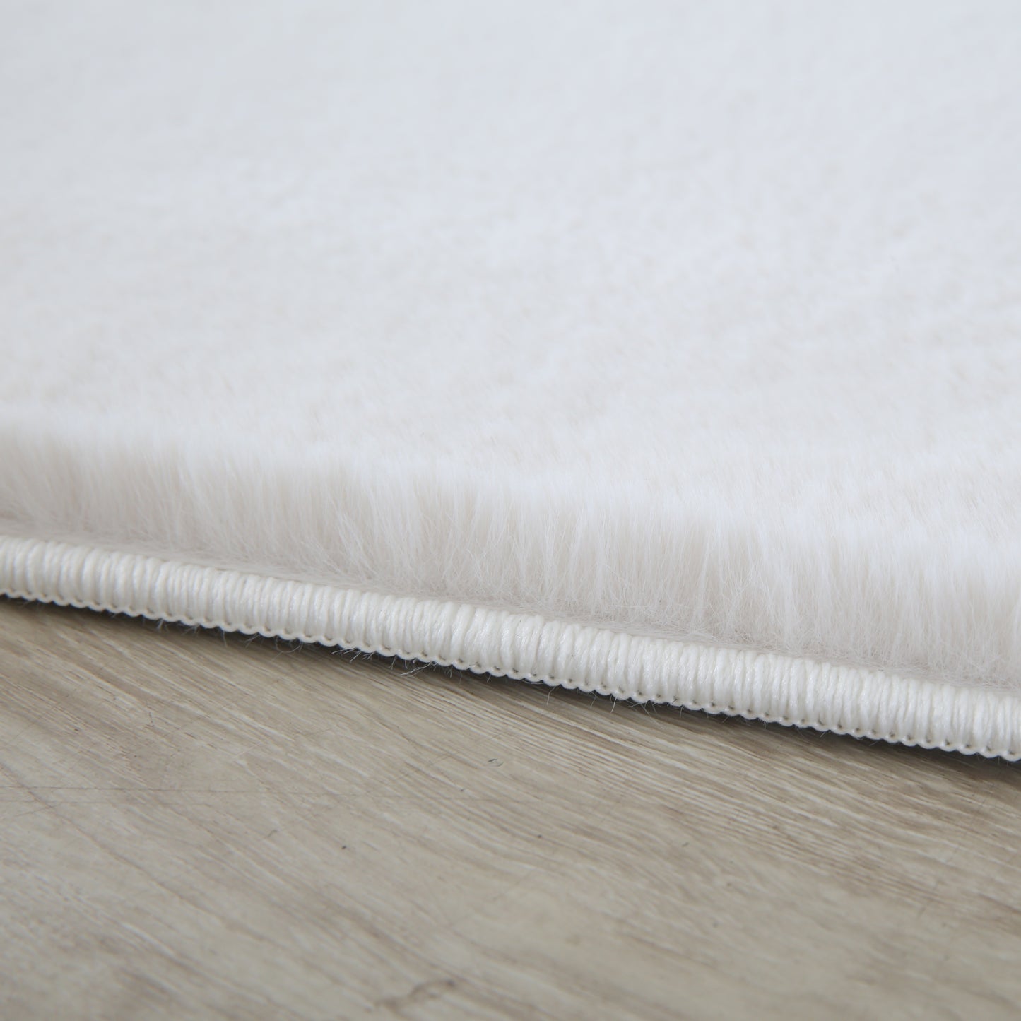 BARROW - Tapis uni doux à poils longs - BAR5100CRE