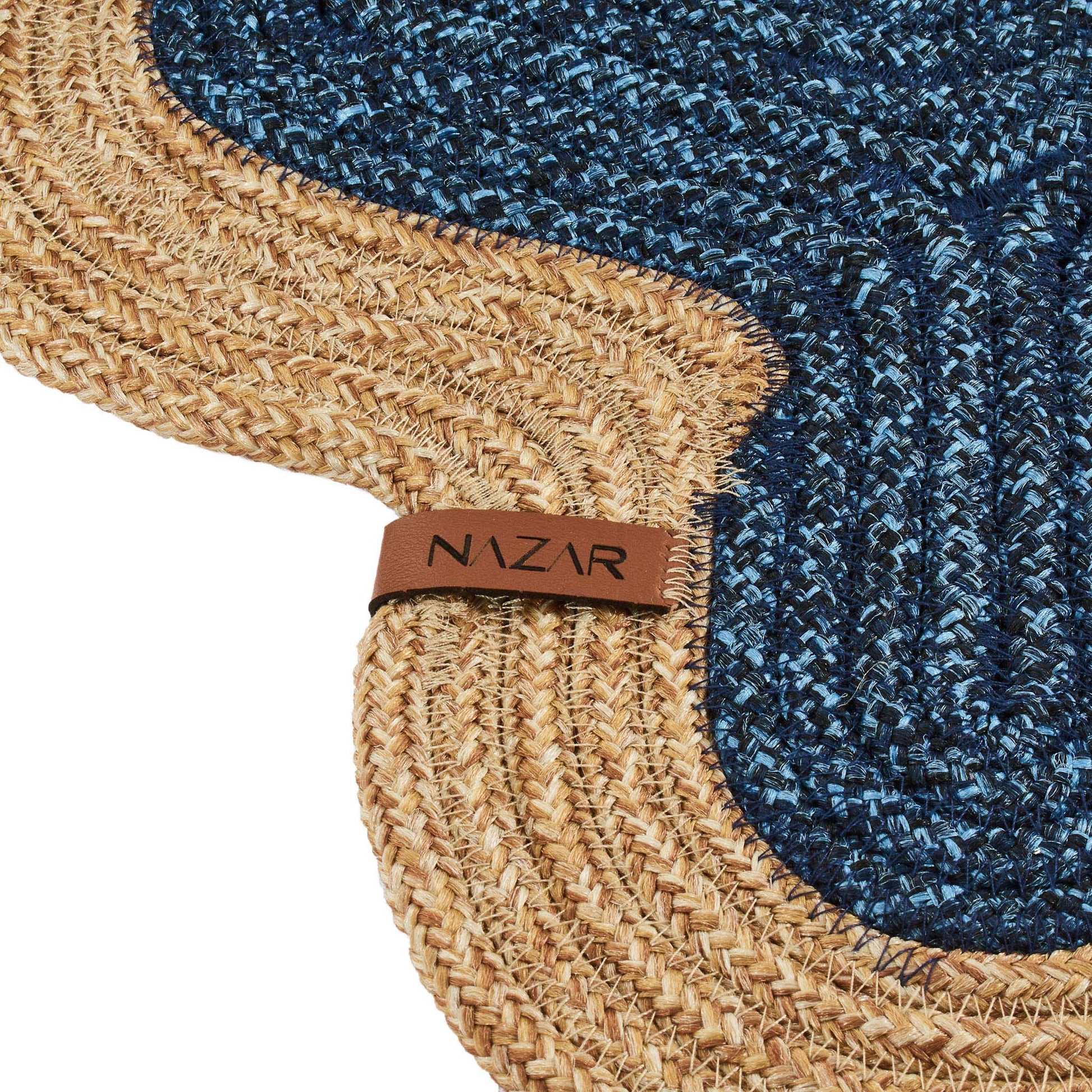 Panier pour animaux et support de gamelles fait main bleu : BEL4401BLE BELEM