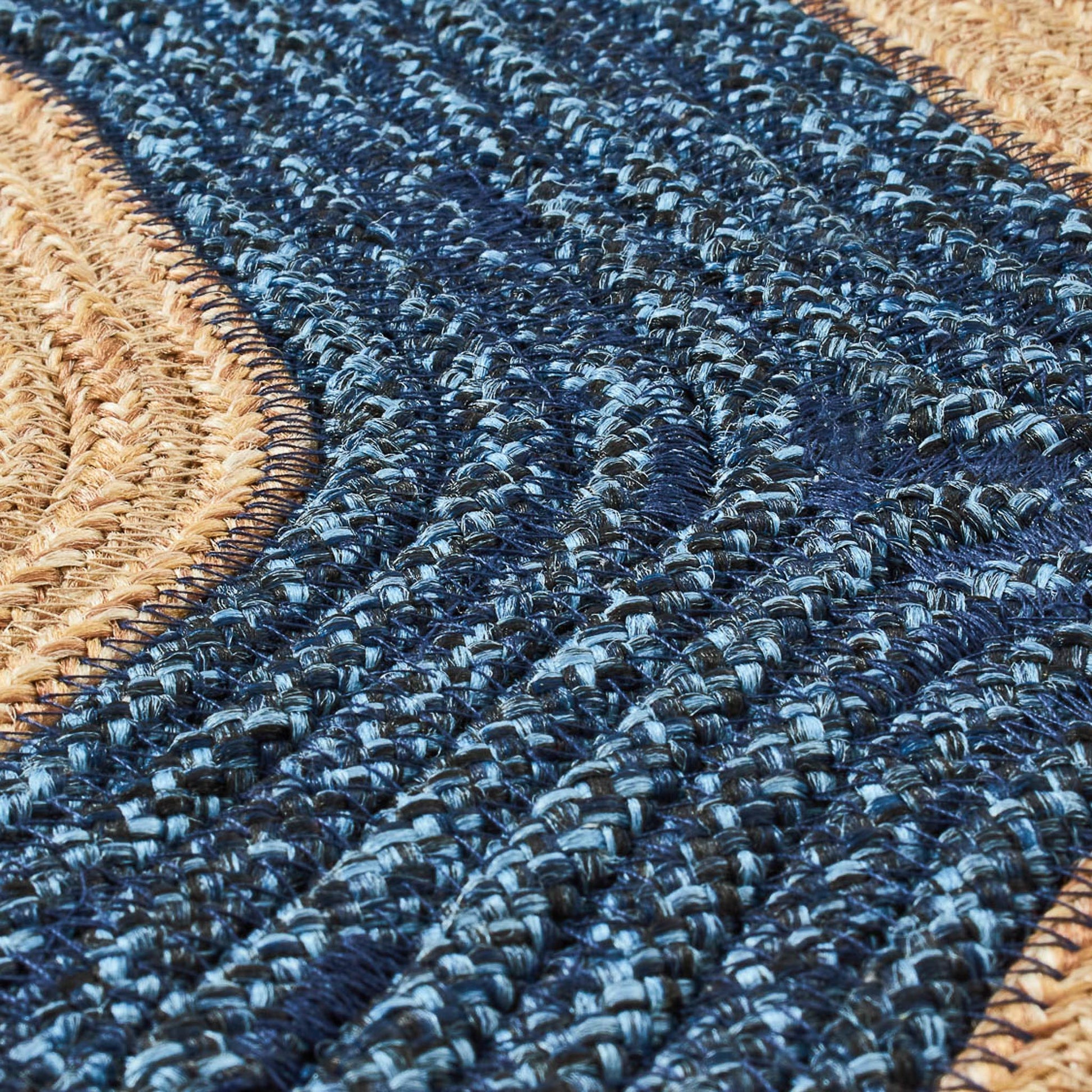 Panier pour animaux et support de gamelles fait main bleu : BEL4401BLE BELEM