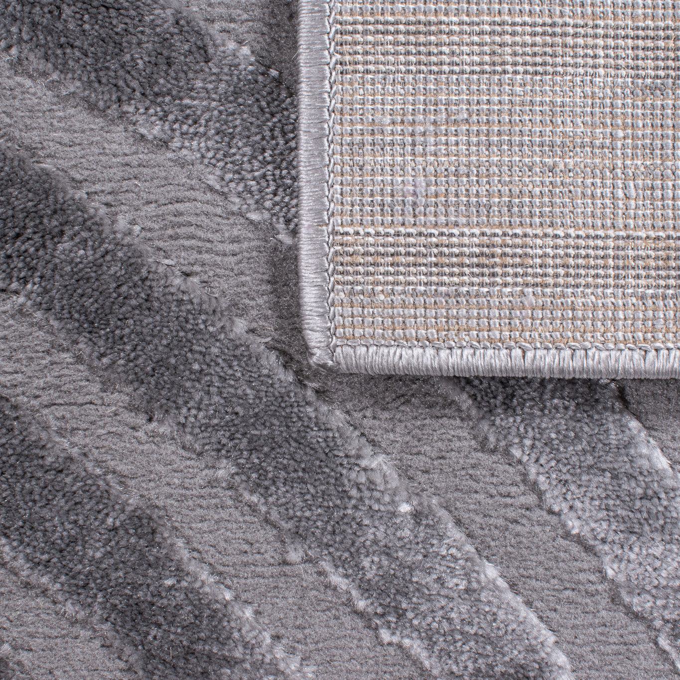 Tapis arc-en-ciel gris avec longs poils en relief : BIA157GRI BIANCA