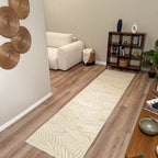 Tapis poils ras motif feuille en relief crème : BLO1035CRE BLOOM