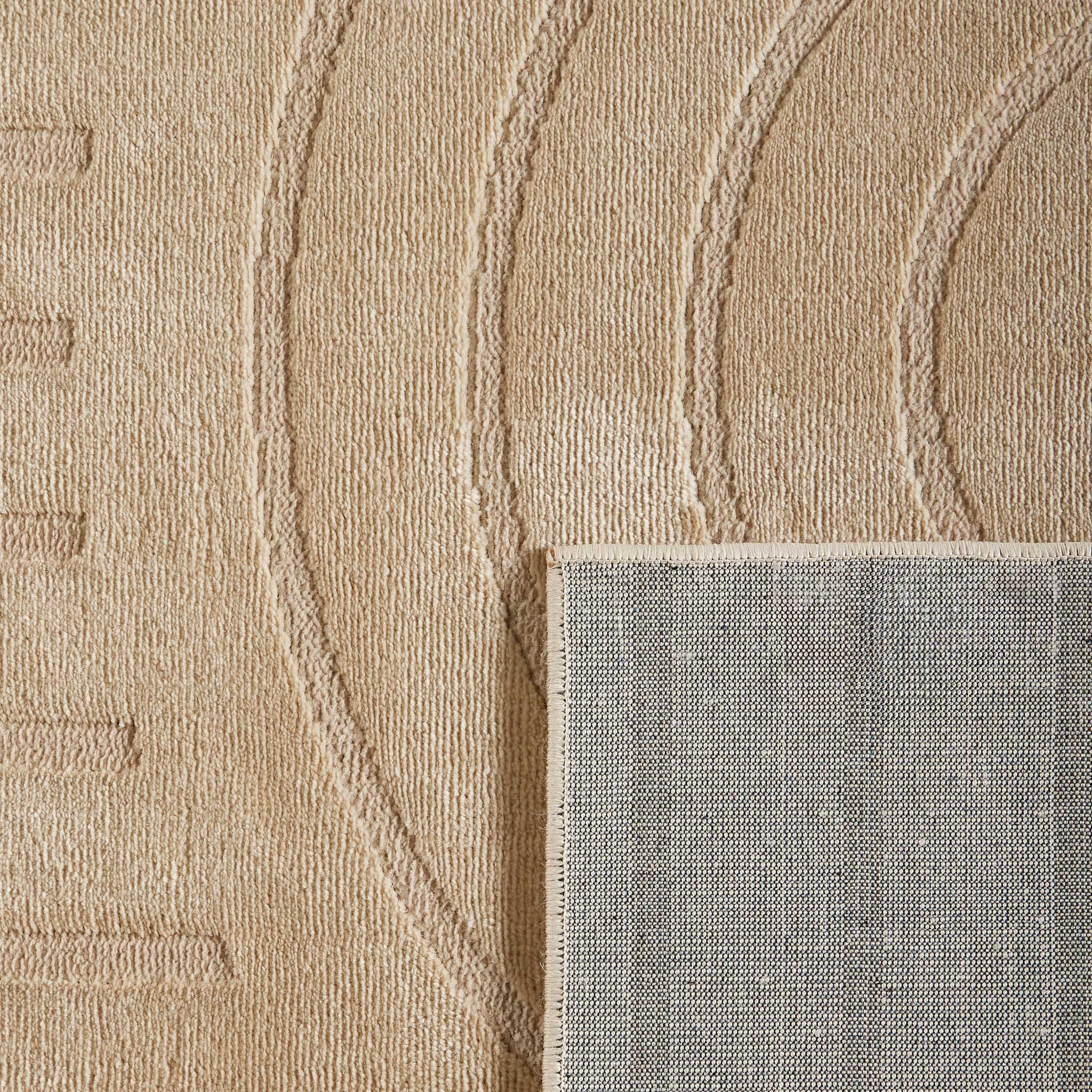 Tapis poils ras motif arc de cercle en relief beige : BLO1037BEI BLOOM