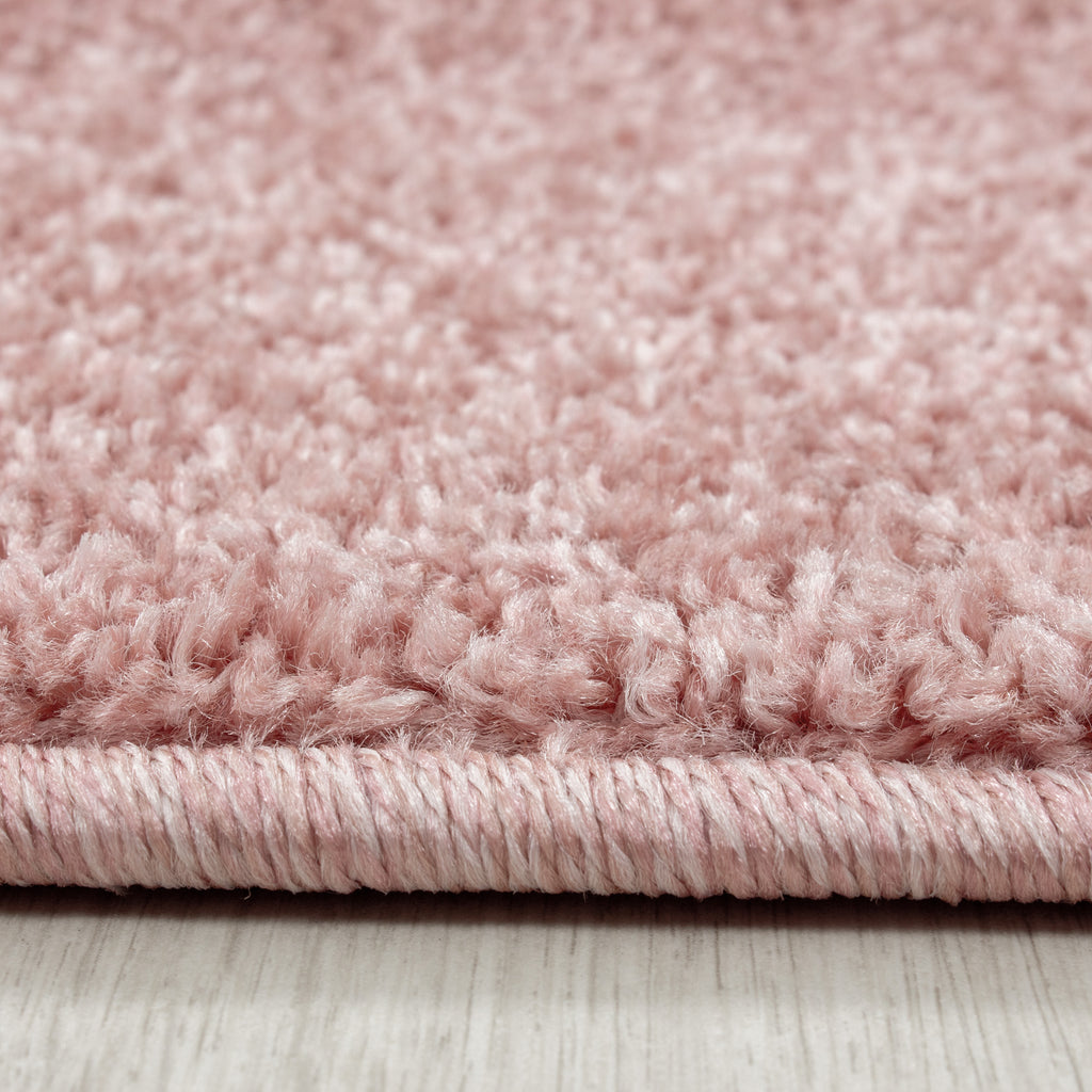 CALIFORNIE - Tapis uni à poils courts - CAL7000ROS