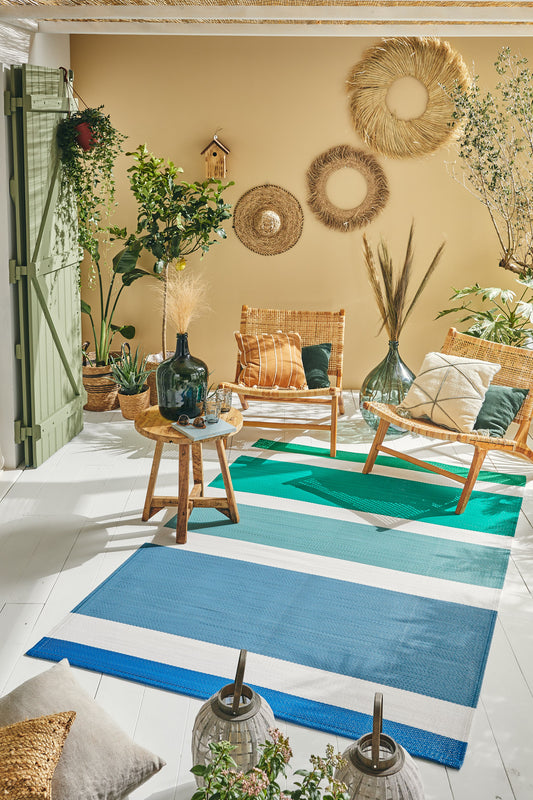 Tapis d'extérieur motif ligne dégradée vert :  CAP1744VER CAPRI