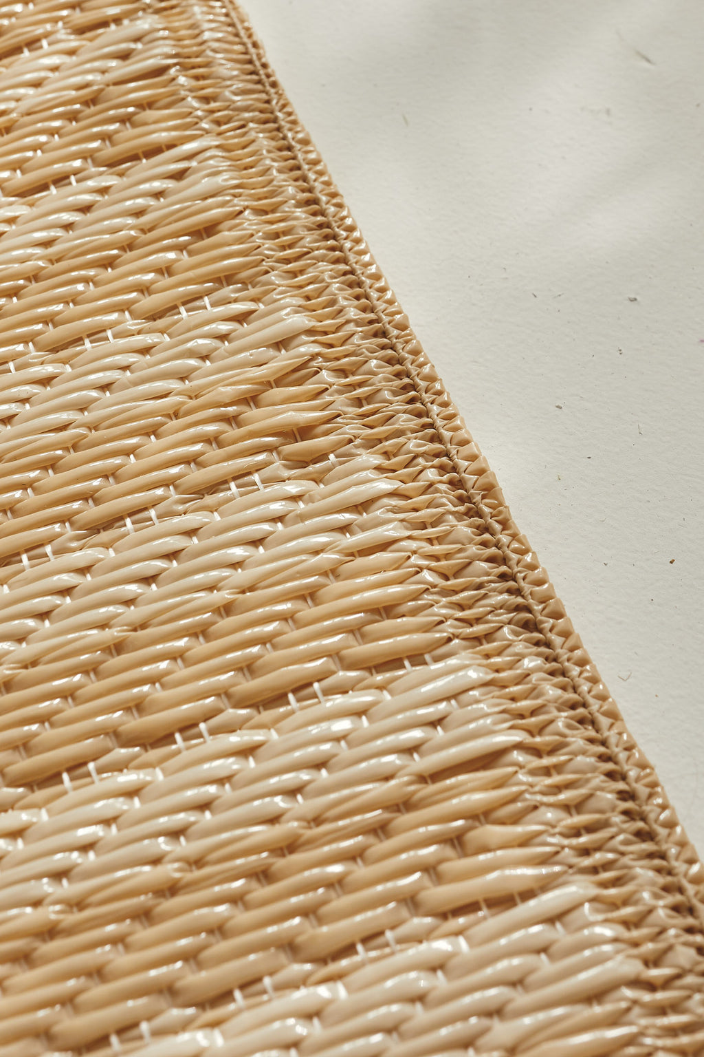 Tapis d'extérieur motif ligne dégradée beige :  CAP1744BEI CAPRI