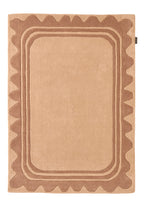 Cèdre blanc – Tapis en laine wavy marron Cèdre blanc