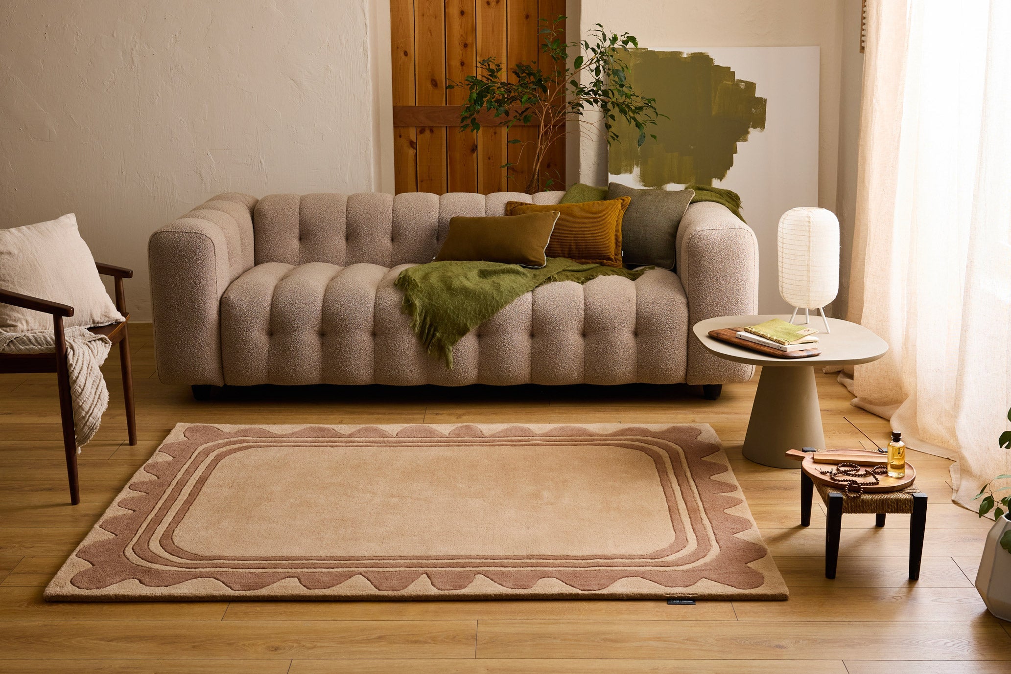 Cèdre blanc – Tapis en laine wavy marron Cèdre blanc