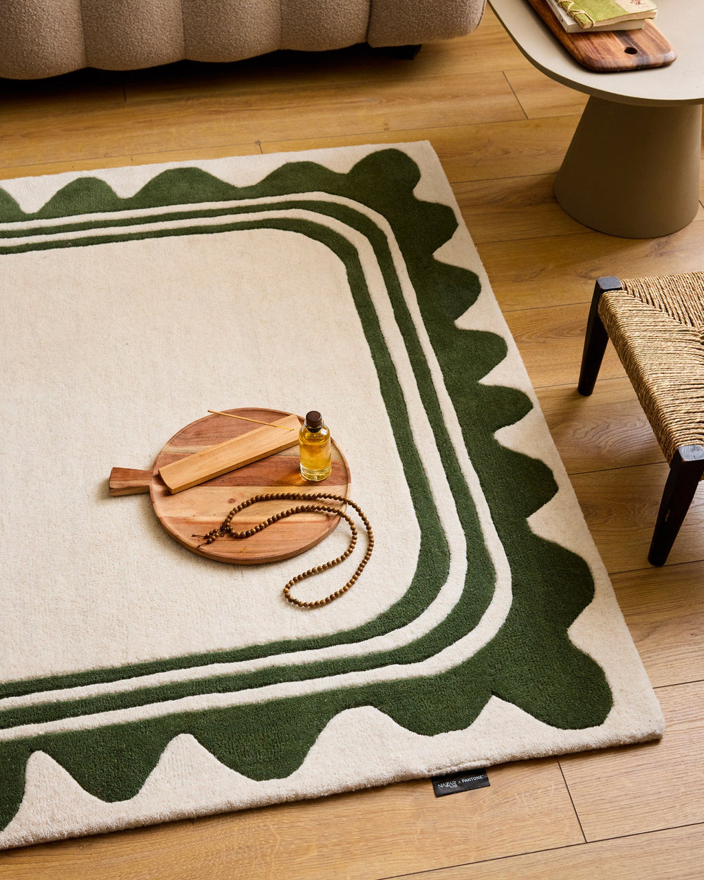 Cèdre blanc – Tapis en laine wavy – vert Cèdre blanc
