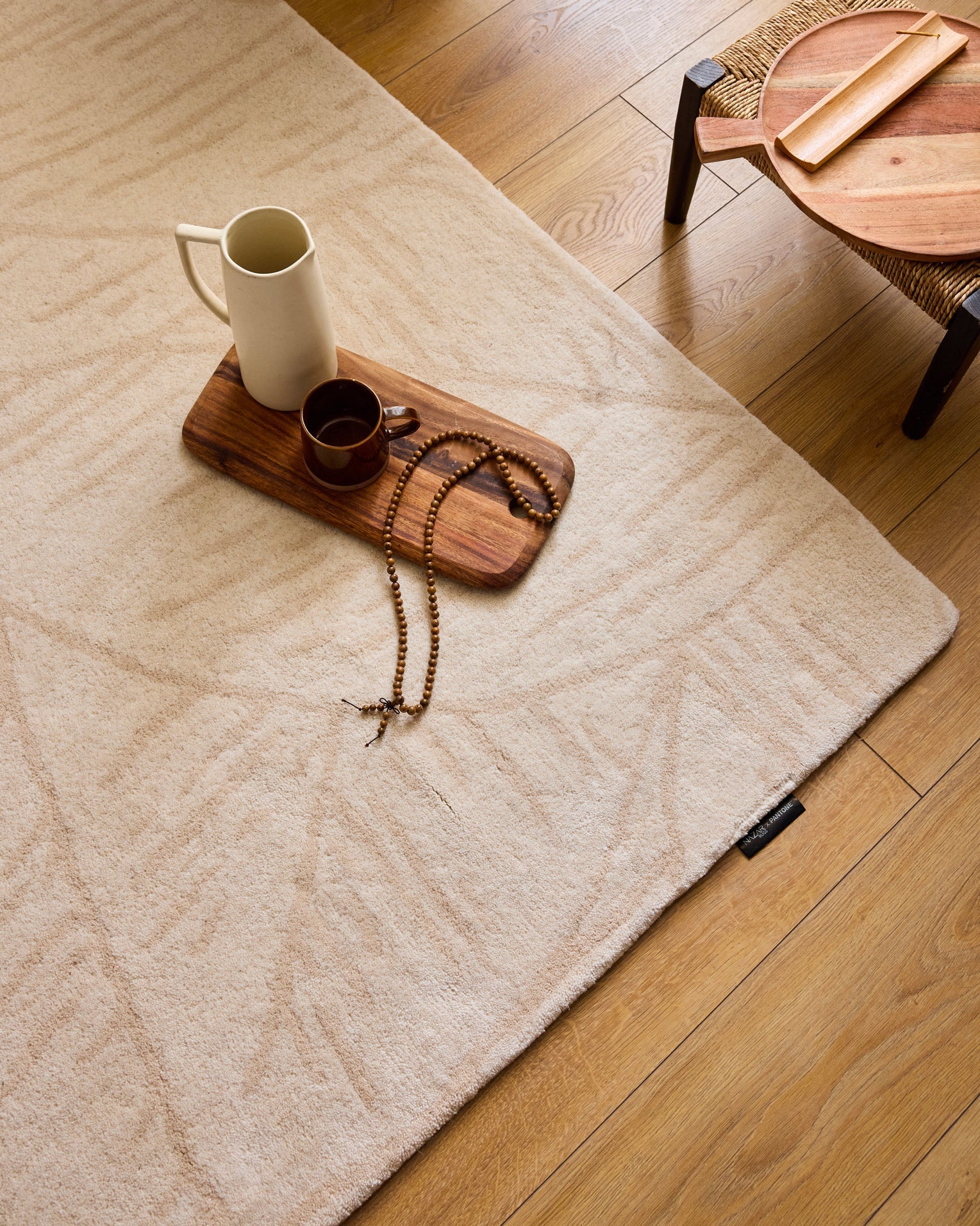 Cèdre blanc – Tapis en laine feuillage - crème Cèdre blanc