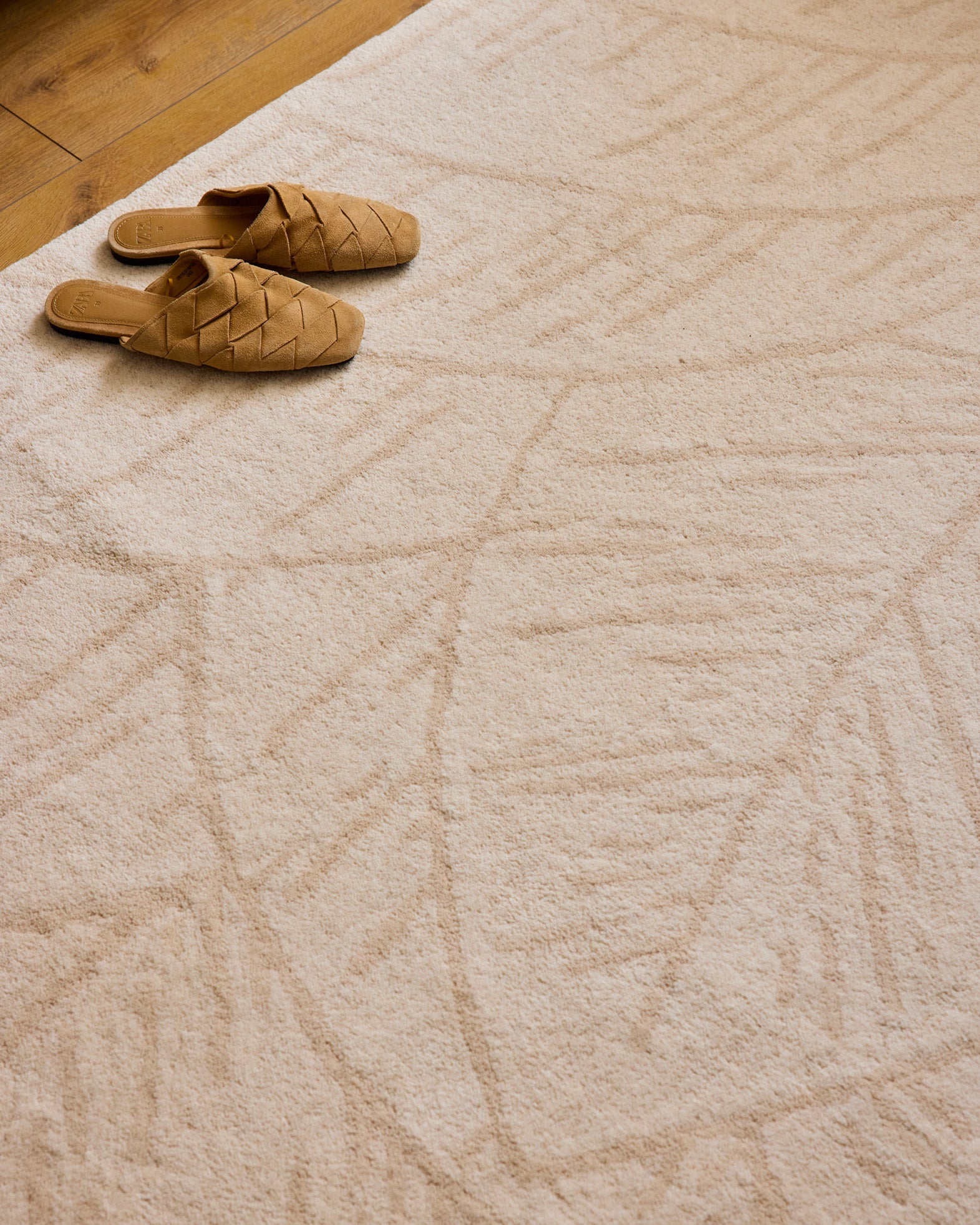 Cèdre blanc – Tapis en laine feuillage - crème Cèdre blanc