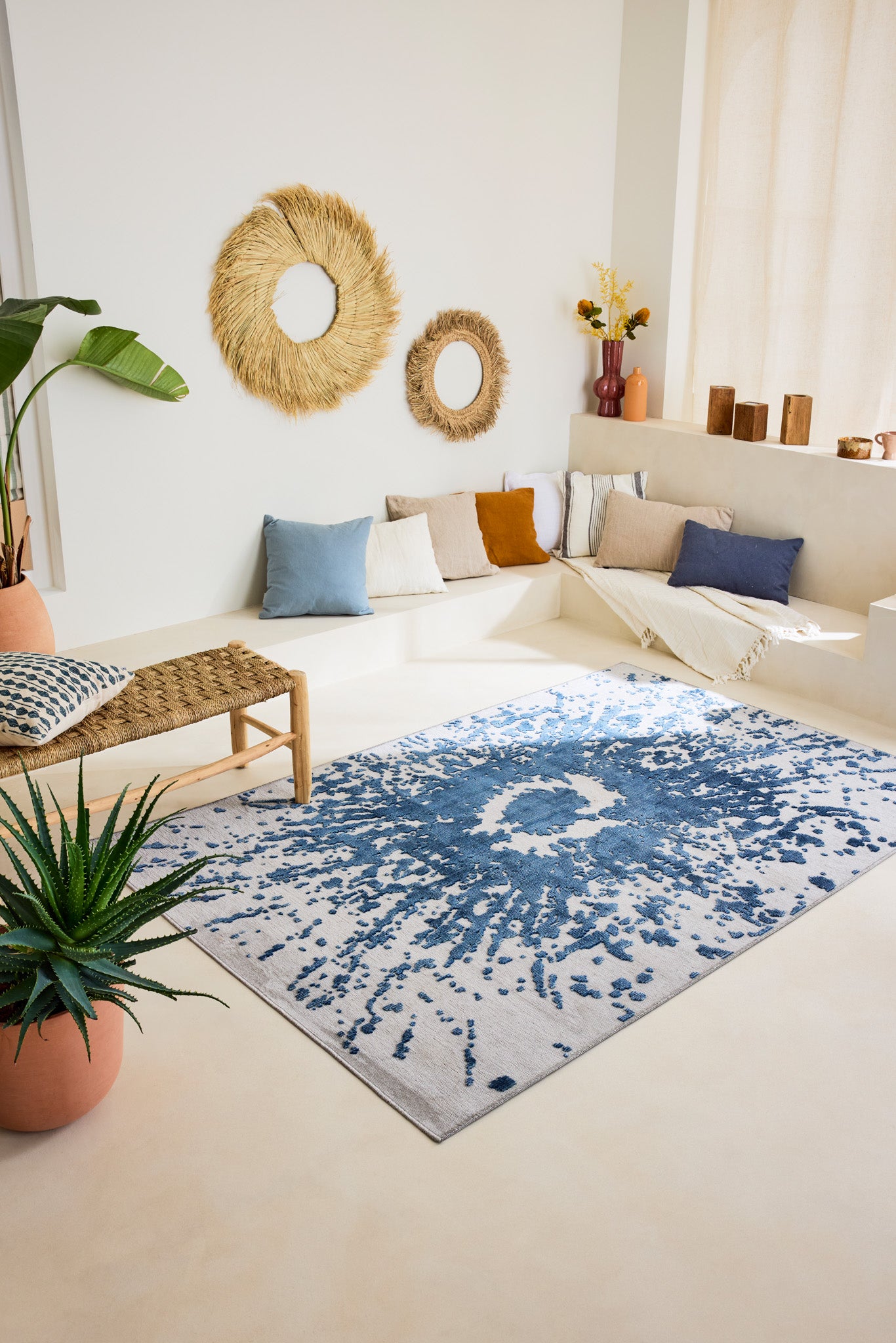 Tapis rectangulaire gris au motif abstrait bleu - GARDEN Garden