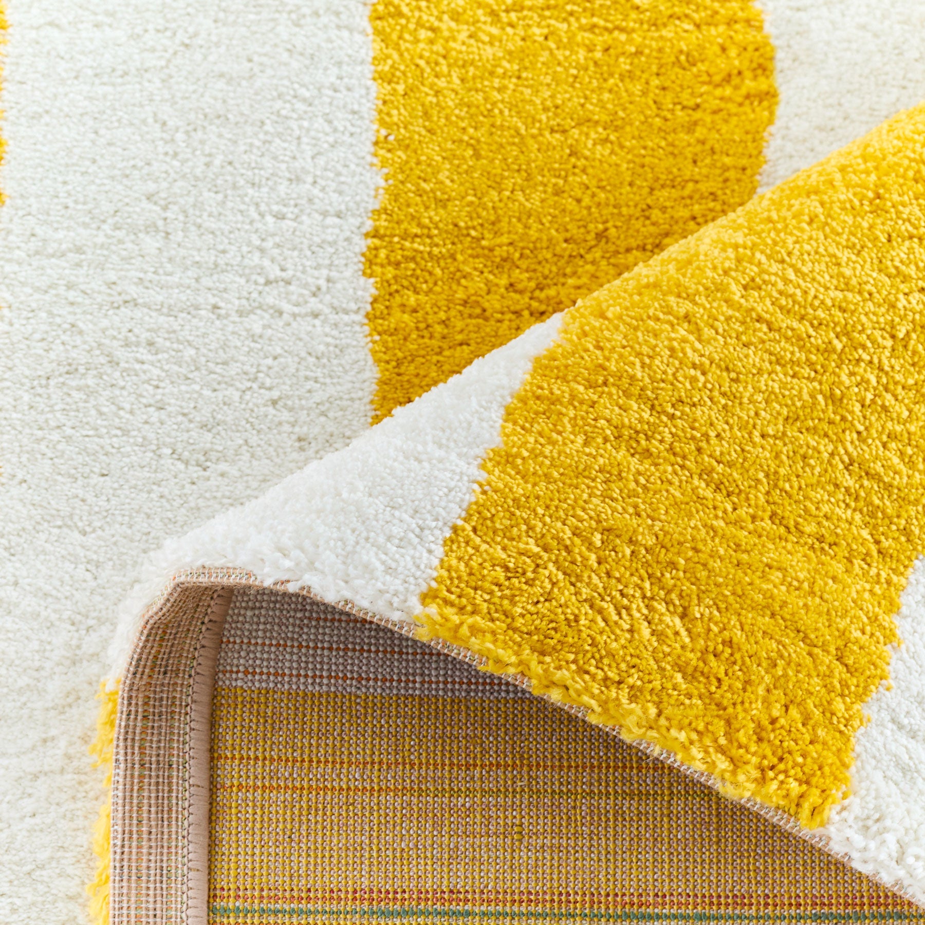Tapis seventies - Jaune rayé - Collection Groovy | Nazar Rugs GROOVY