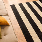 Tapis seventies - Noir rayé - Collection Groovy | Nazar Rugs GROOVY