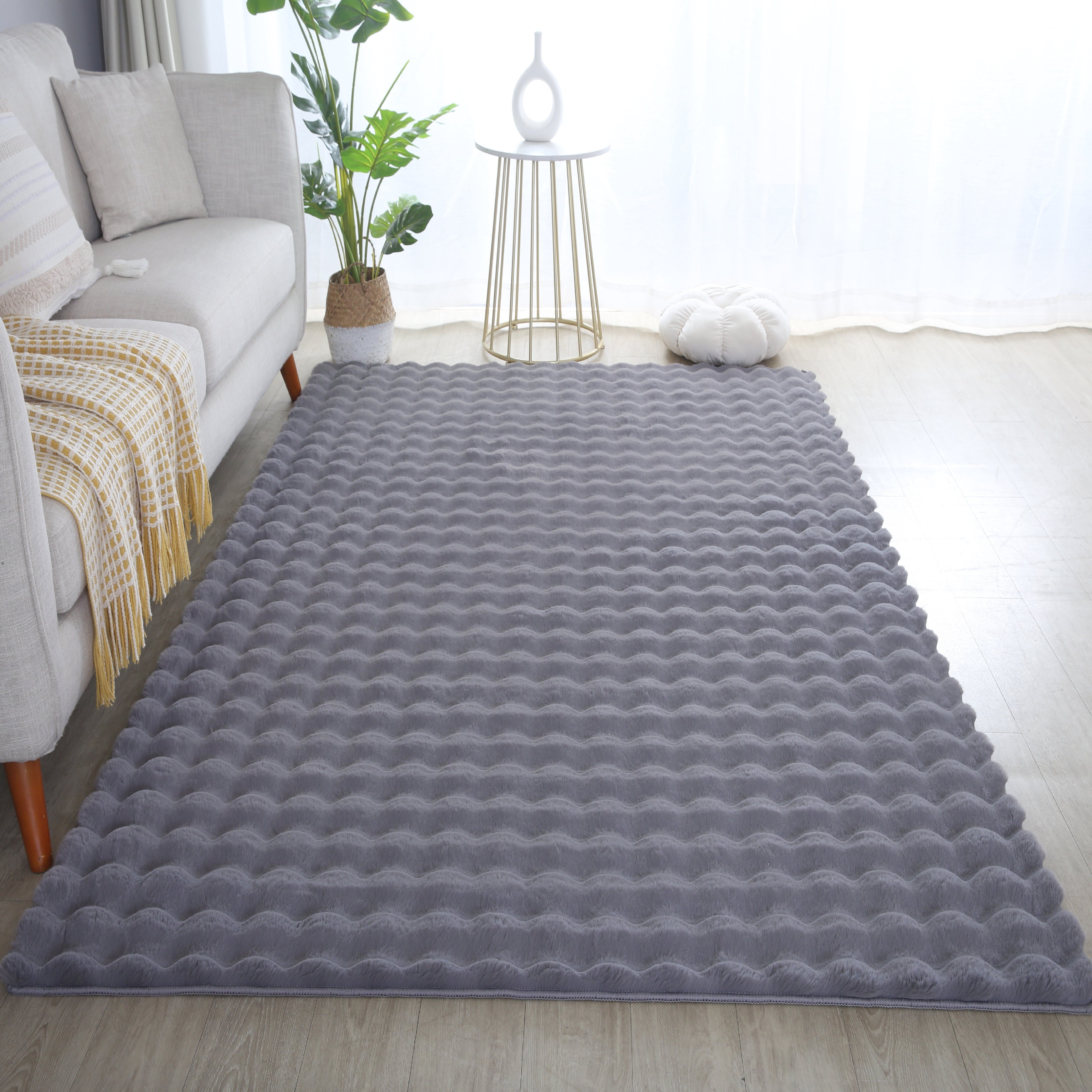 LAPONIE - Tapis uni doux à poils longs effet vague - LAP5110GRI