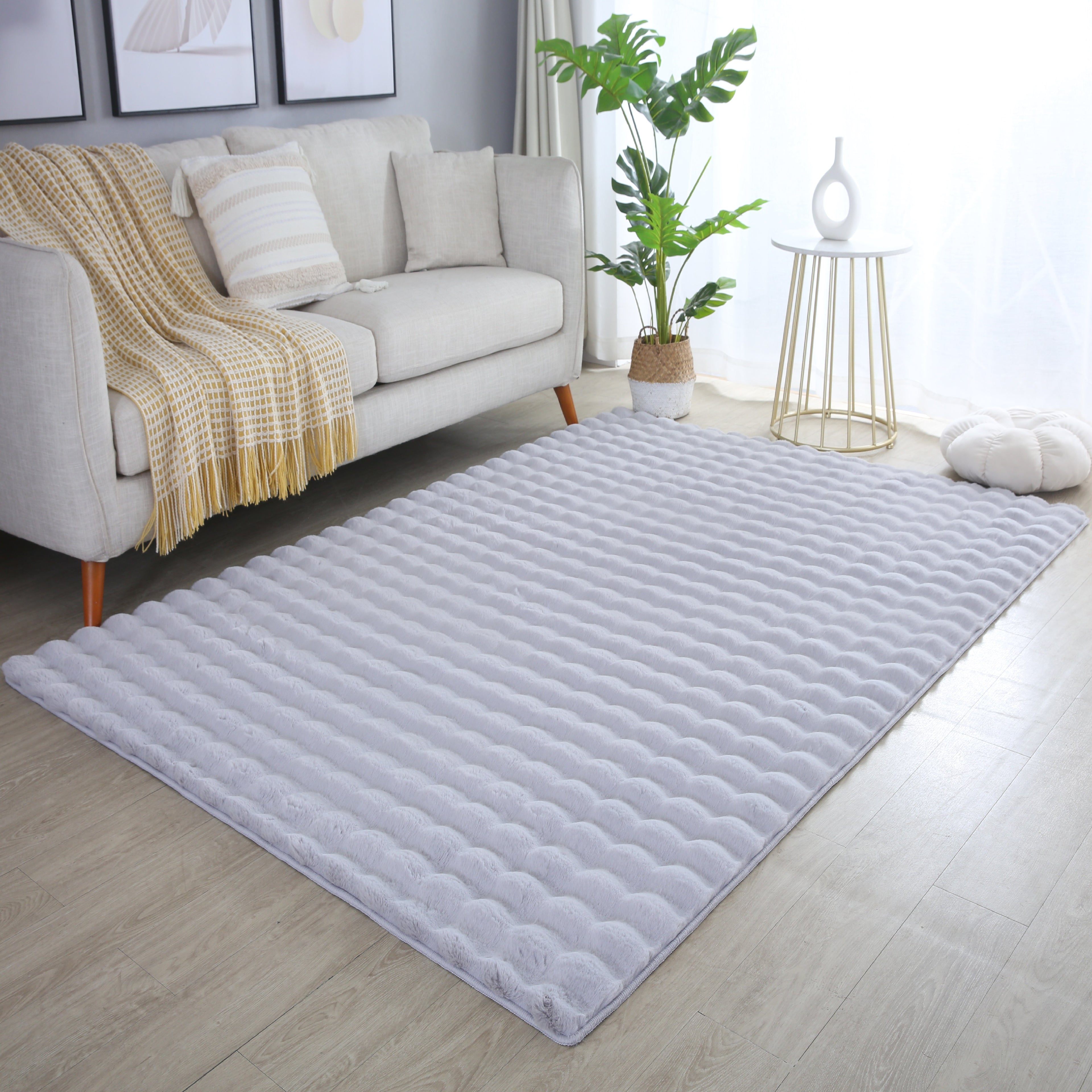 LAPONIE - Tapis uni doux à poils longs effet vague - LAP5110SIL
