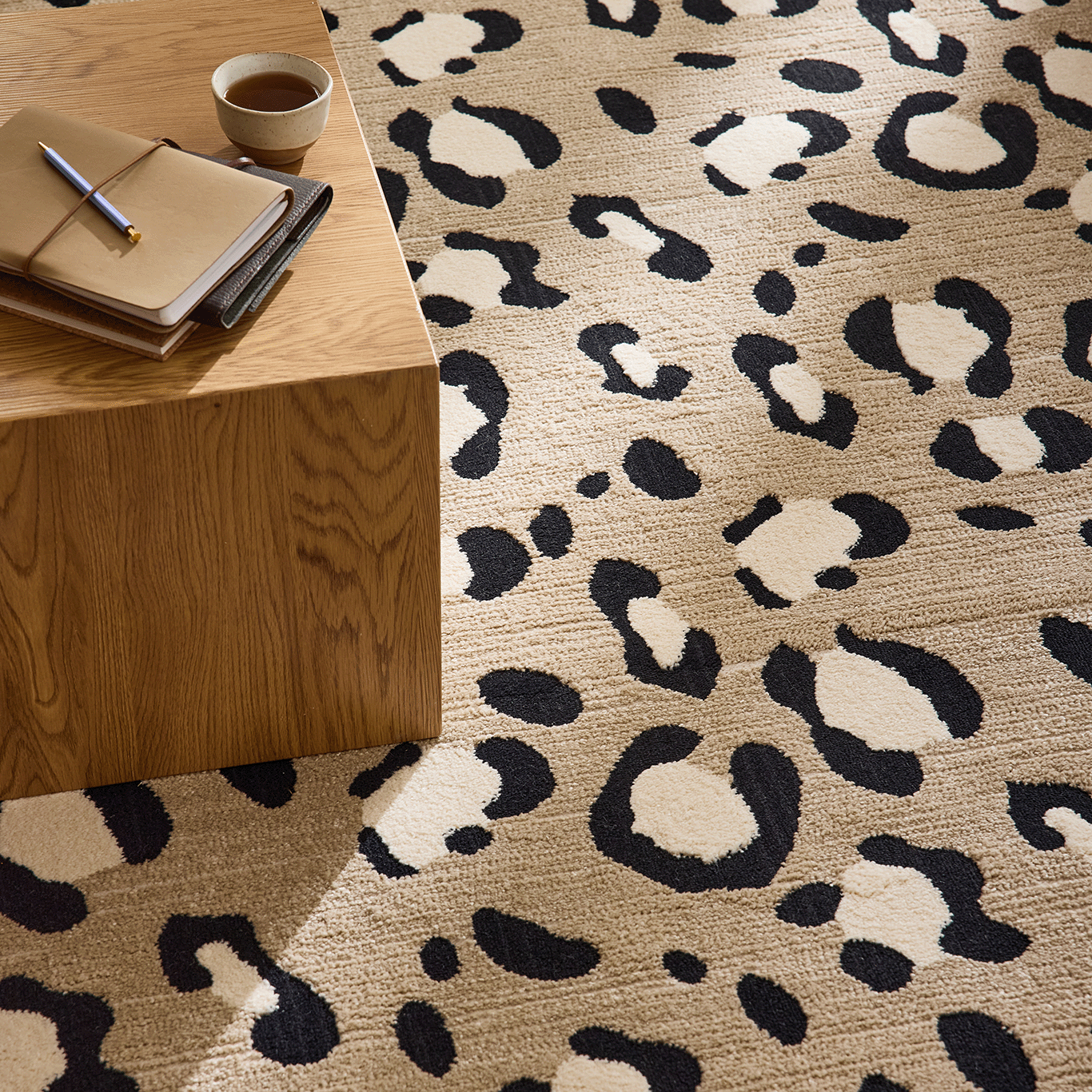Tapis intérieur - Beige léopard - Collection Leovah Nazar rugs