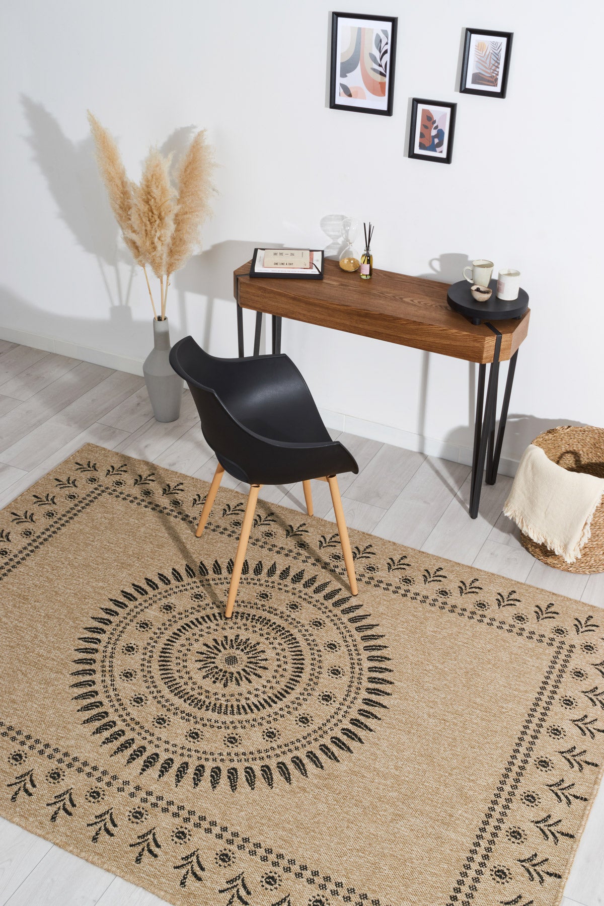 Tapis effet jute naturel motifs orientaux noirs : NAT8874NOI NATURE