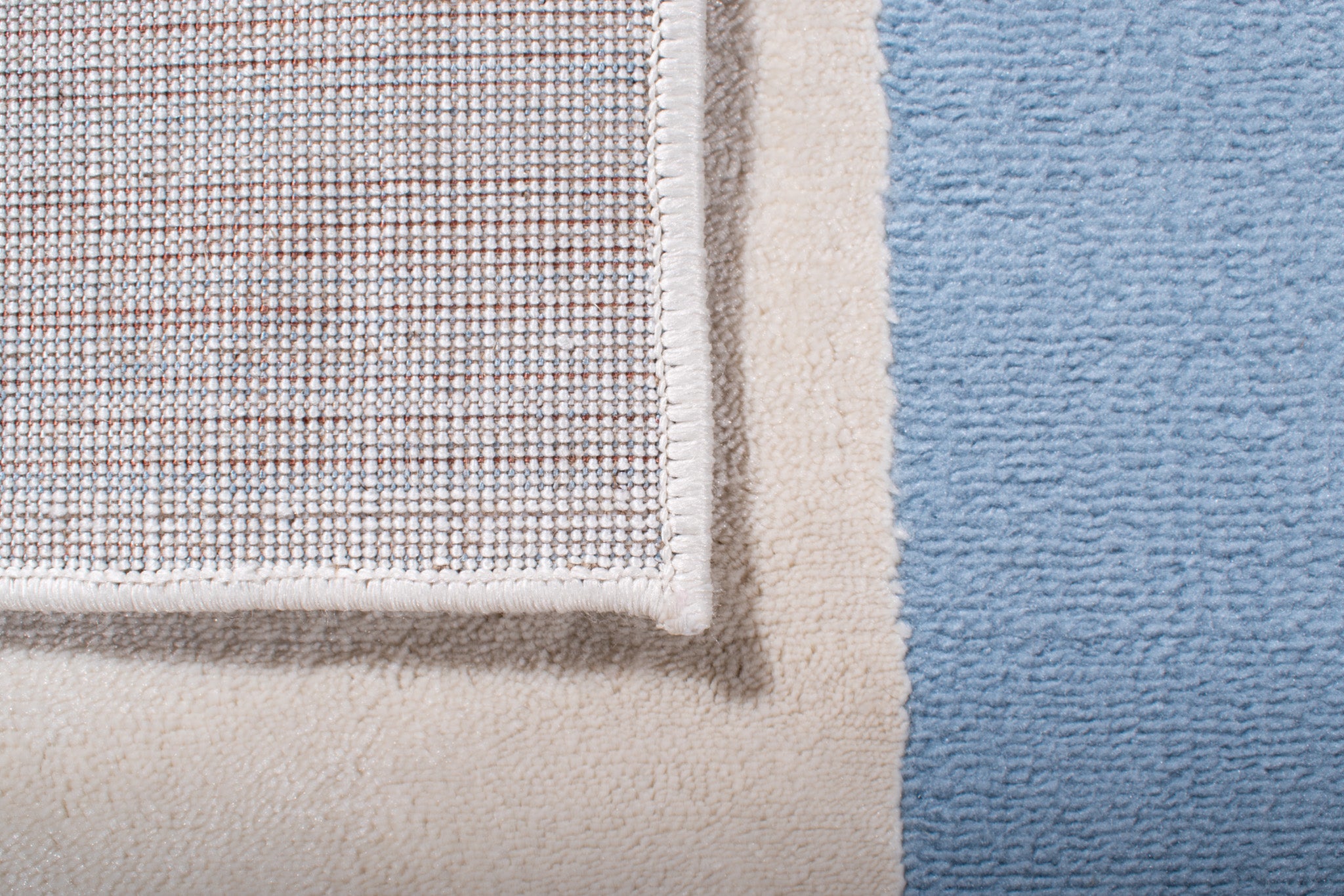 Tapis de salon à poils ras motif géométrique bleu : NEL793BLE NELY