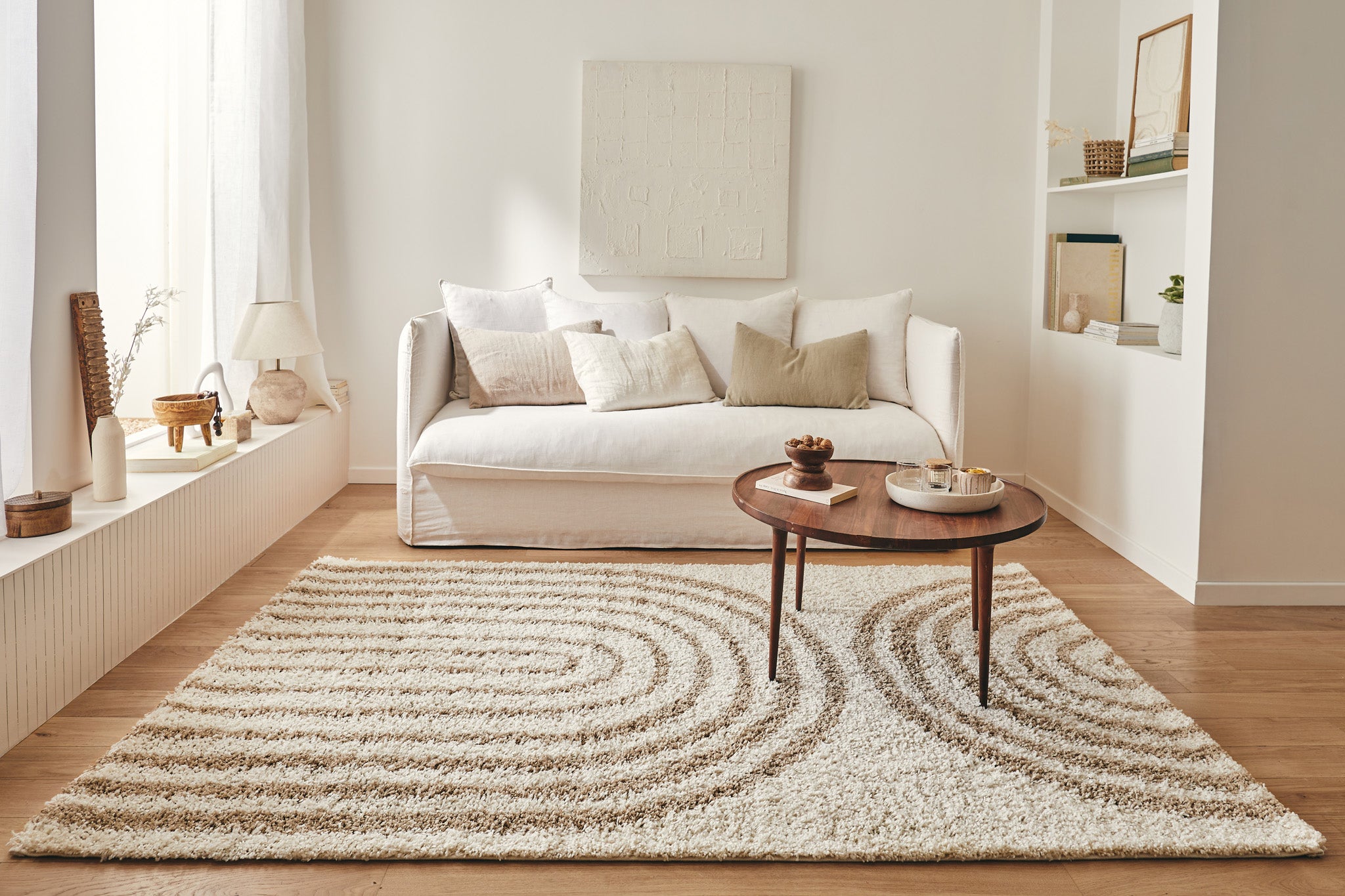Tapis shaggy à poils long motif arc beige : OLY1066BEI OLYMPE