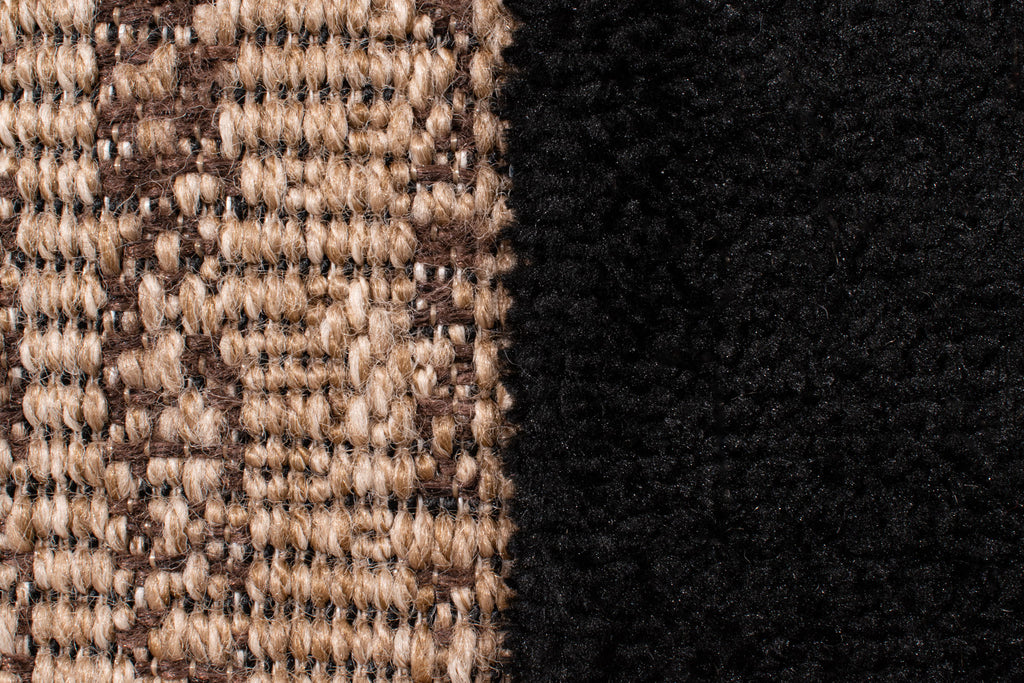 Tapis naturel avec motif en relief noir : PAL9489NOI PALMA