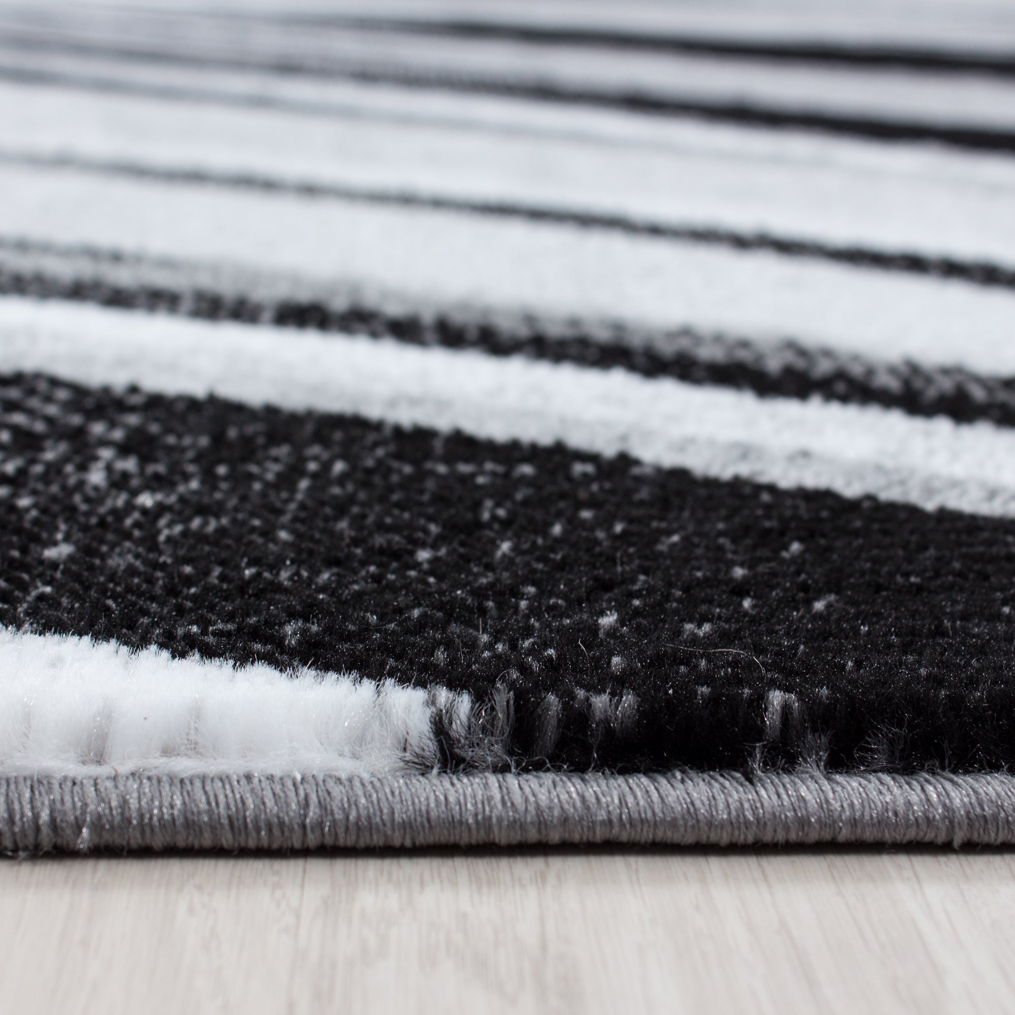 PARMA - Tapis à poils ras à motif graphique noir - PAR9210NOI PARMA