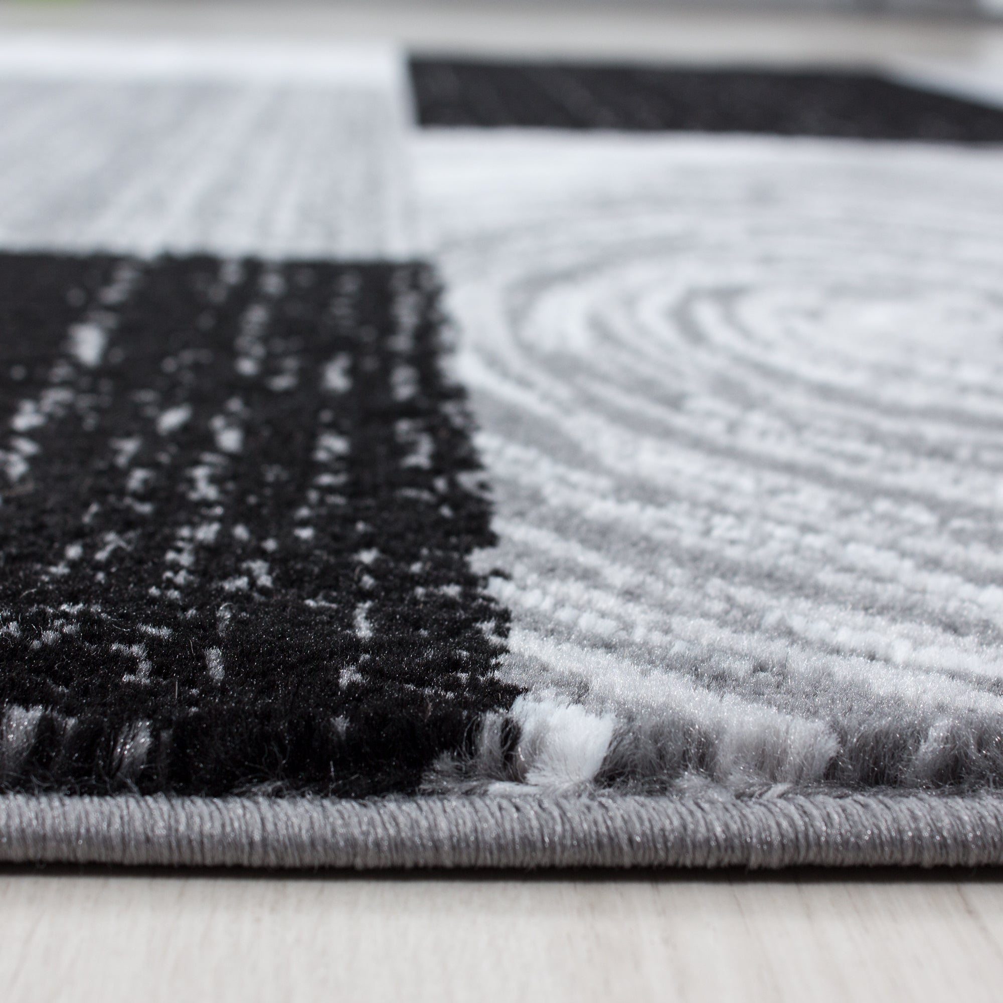 PARMA - Tapis à poils ras à motif géométrique noir - PAR9220NOI PARMA
