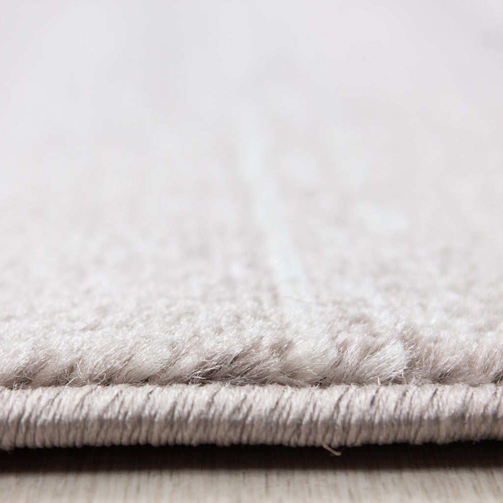 PLUS - Tapis uni à poils courts beige - PLU8000BEI PLUS