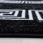 PLUS - Tapis à poils courts style grec noir - PLU8009NOI PLUS