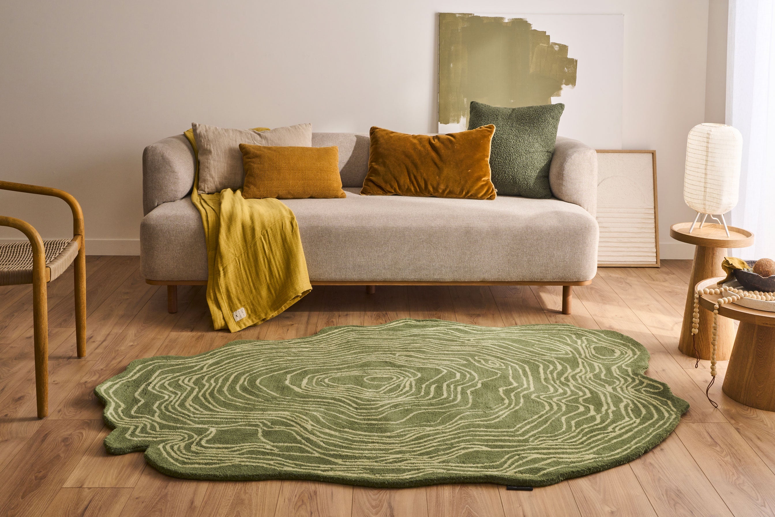 Cèdre blanc – Tapis en laine en forme organique - Vert Cèdre blanc