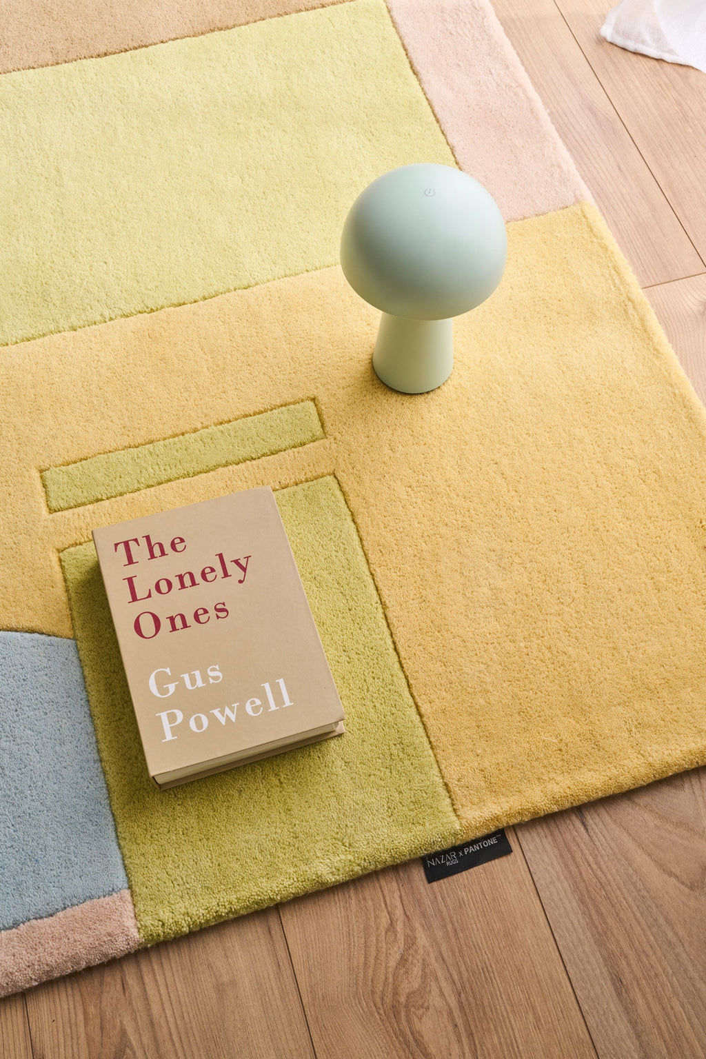 Rayon tendre – Tapis en laine aux nuances pastel Rayon tendre