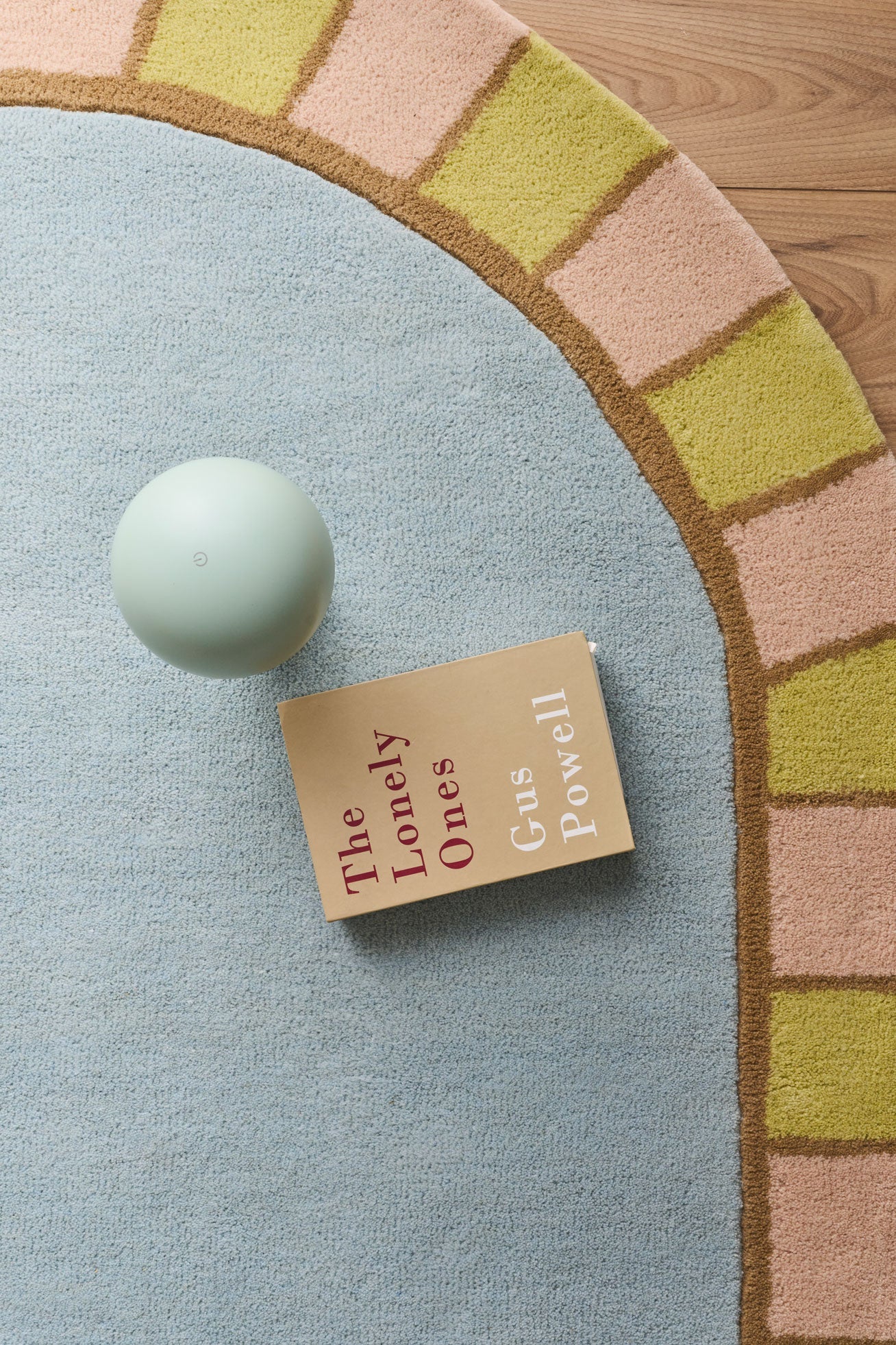 Rayon tendre – Tapis en laine aux teintes pastel Rayon tendre