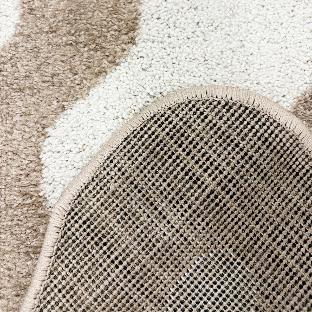 TERRA DEL SOL - Tapis intérieur beige et écru à bords ondulés - TDS1040BEI Nazar rugs
