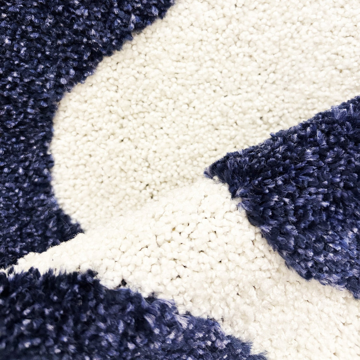TERRA DEL SOL - Tapis intérieur bleu et écru à bords ondulés - TDS1040BLE Nazar rugs