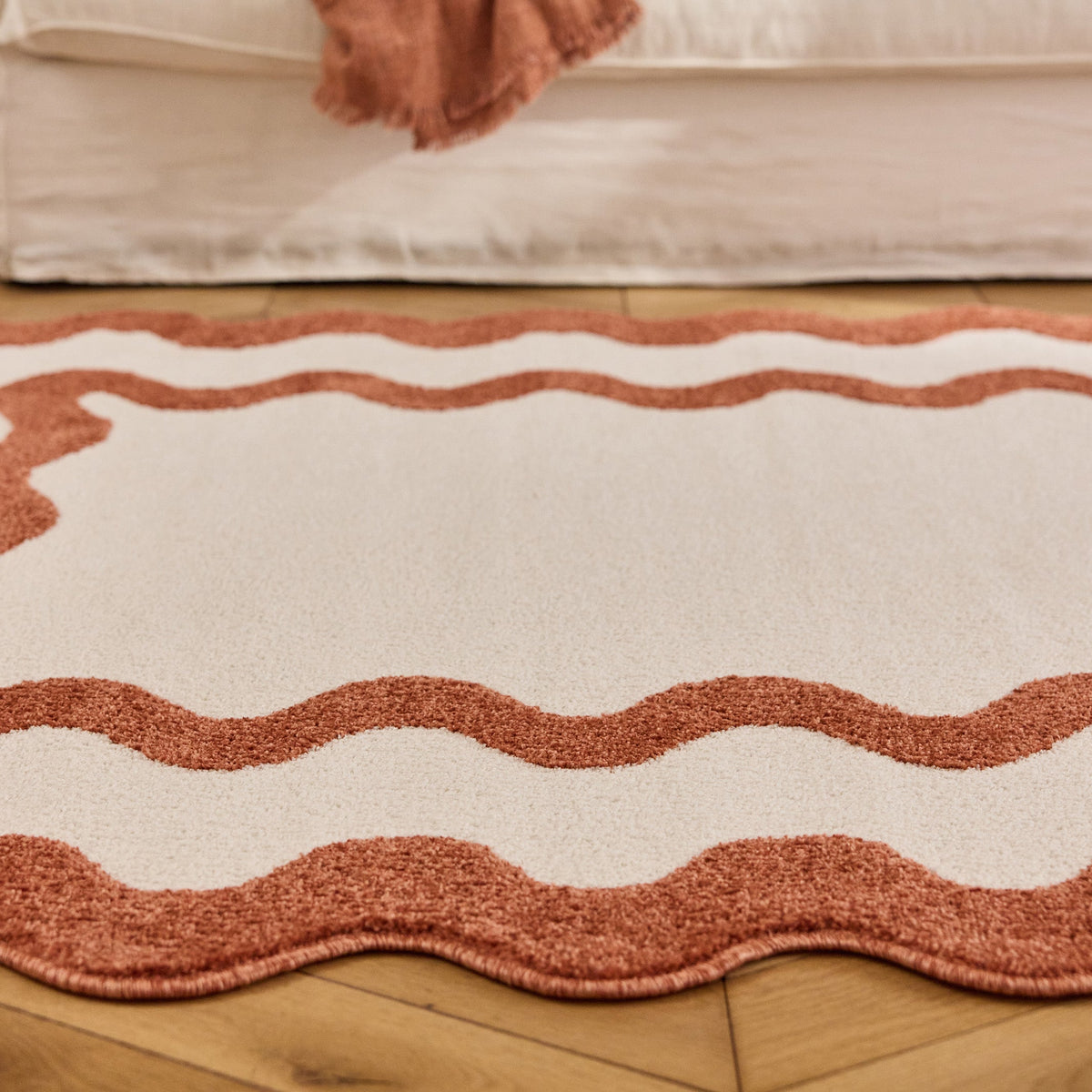 TERRA DEL SOL - Tapis intérieur terracotta et écru à bords ondulés - TDS1040TER Nazar rugs