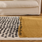 TERRA DEL SOL - Tapis intérieur rectangulaire ocre et écru à pois noirs - TDS1042OCR Nazar rugs
