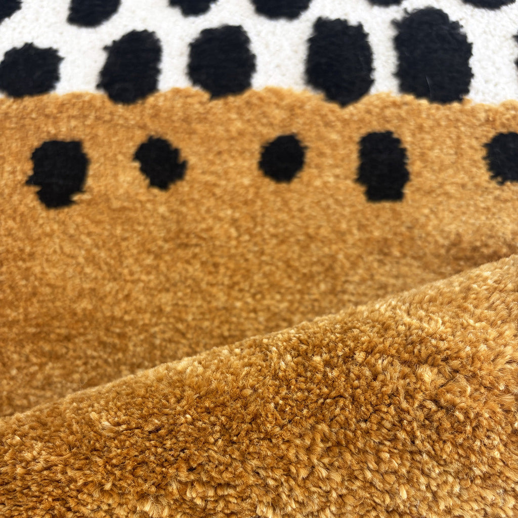TERRA DEL SOL - Tapis intérieur rectangulaire ocre et écru à pois noirs - TDS1042OCR Nazar rugs